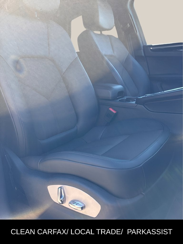 2023 Porsche Macan S