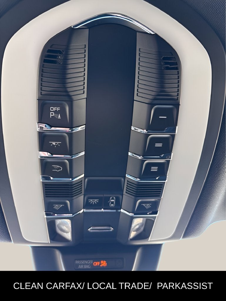 2023 Porsche Macan S