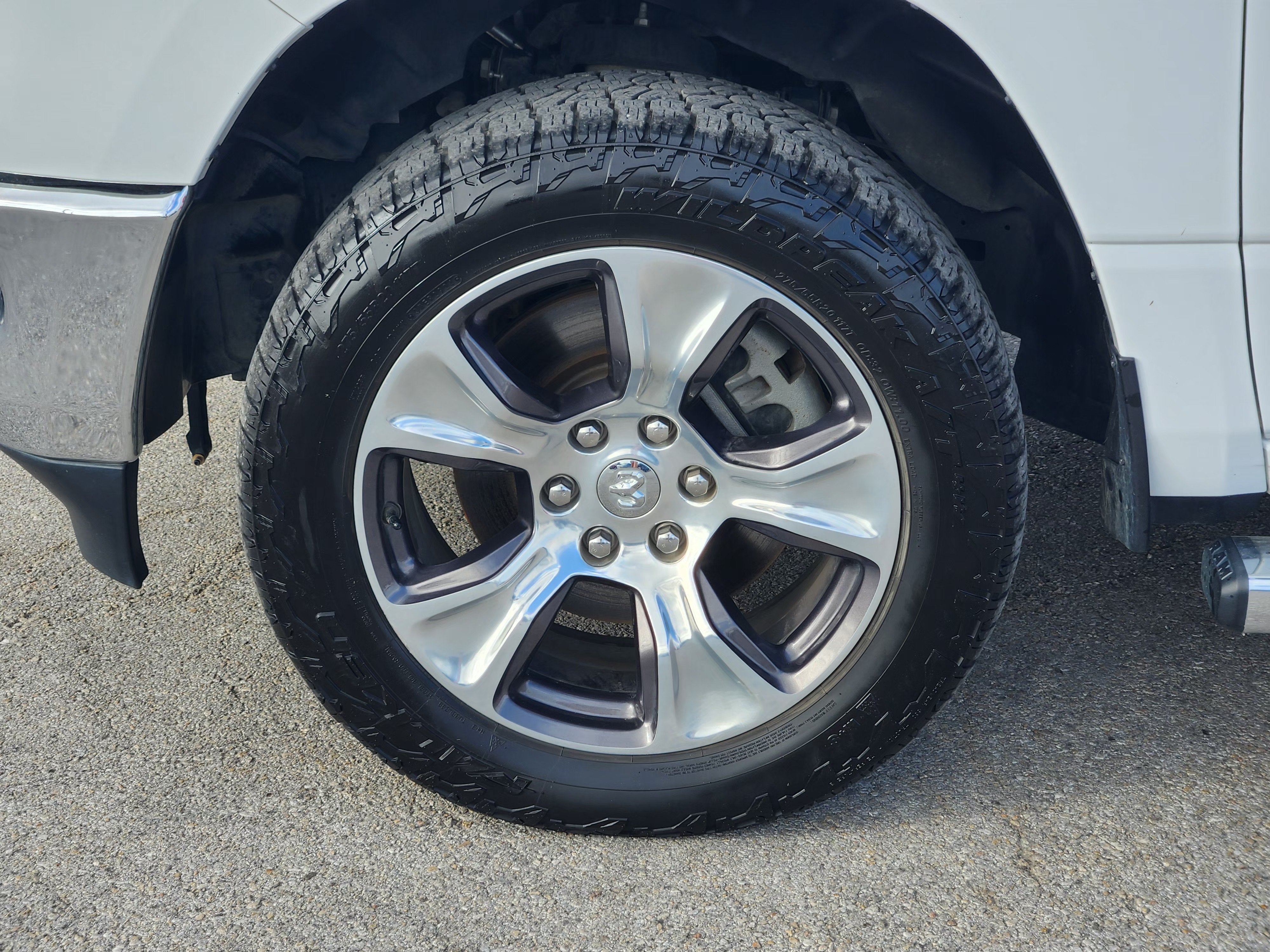 2023 RAM 1500 Laramie Crew Cab 4x4 5'7" Box