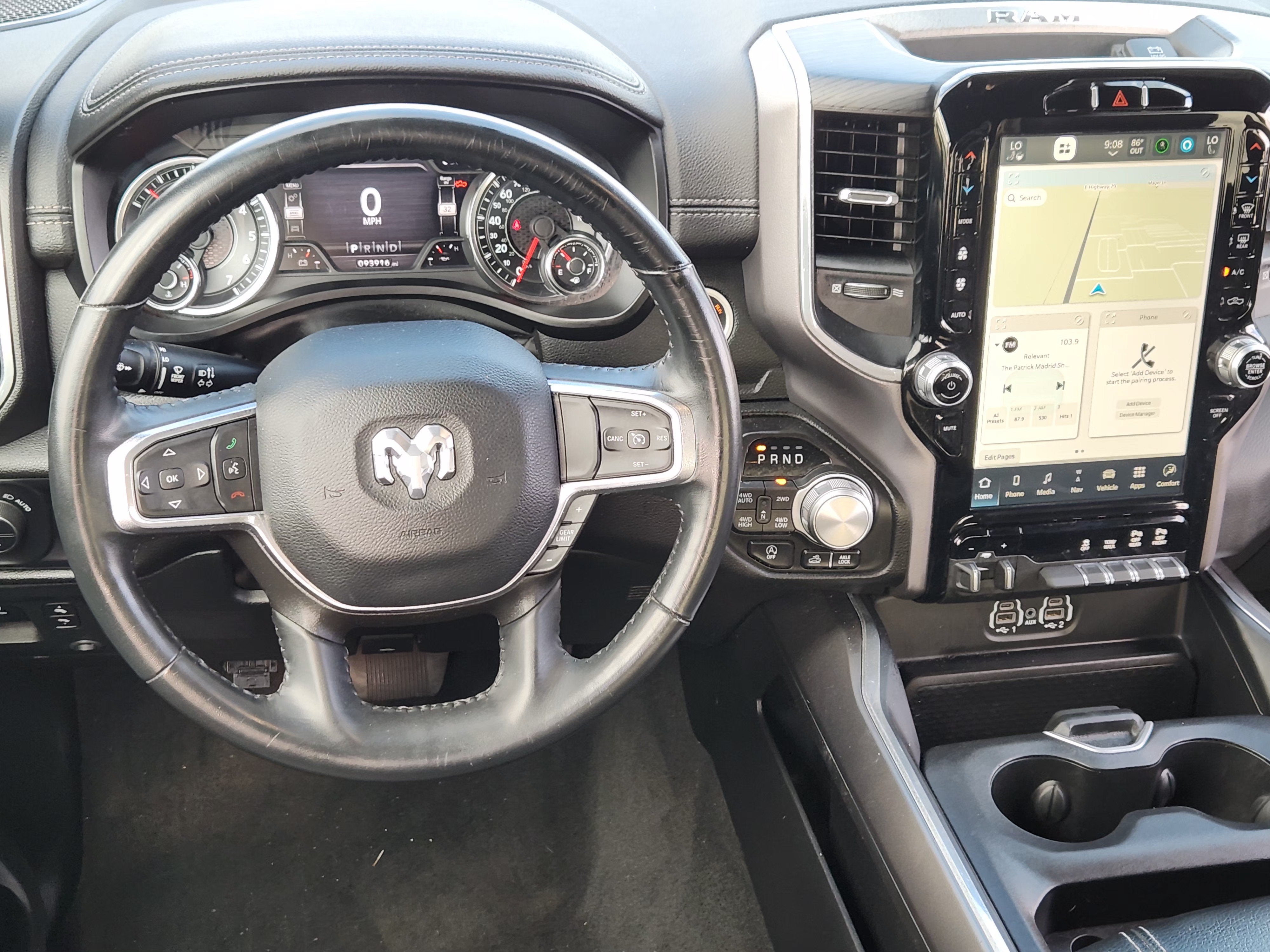 2023 RAM 1500 Laramie Crew Cab 4x4 5'7" Box