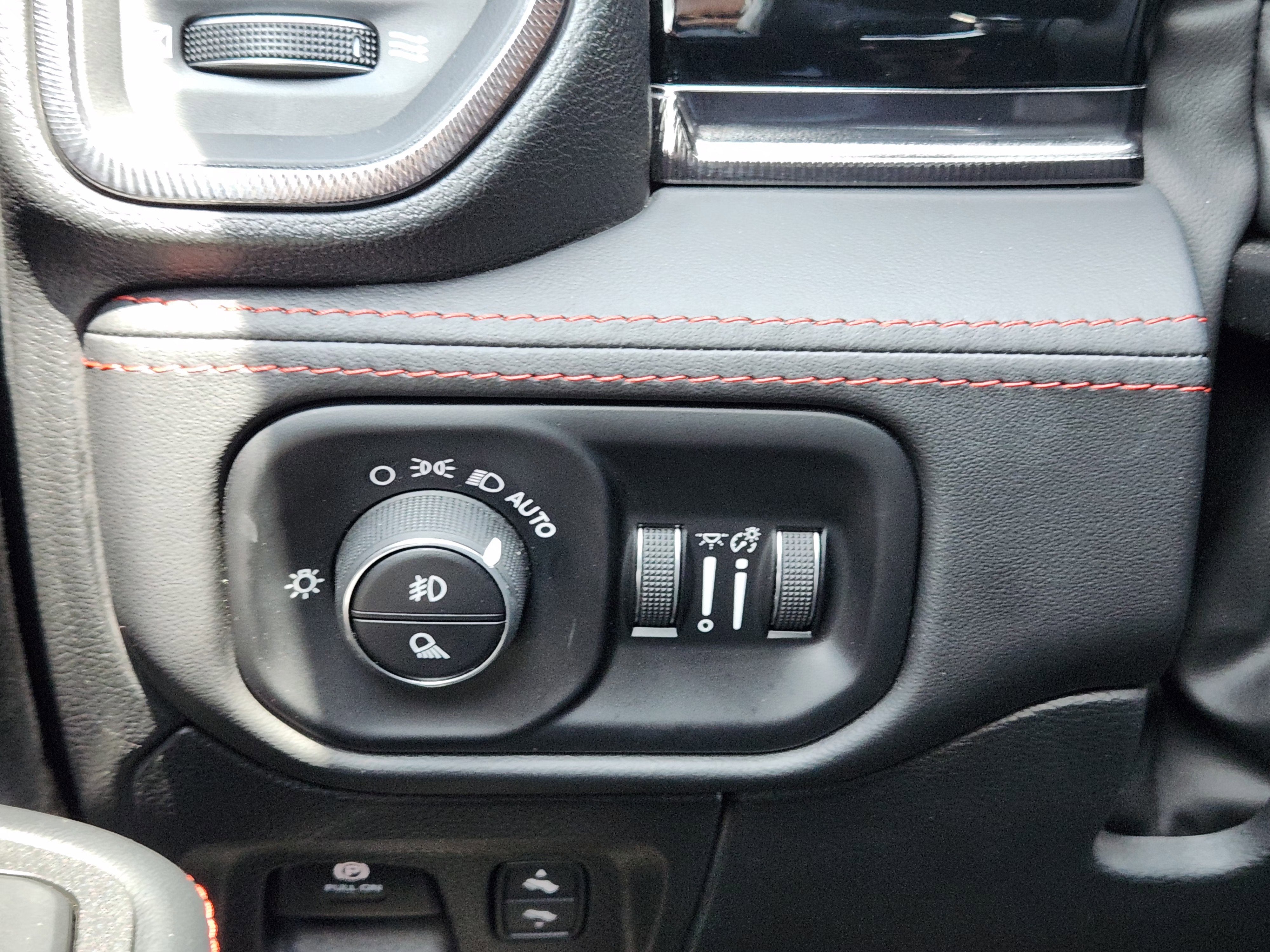 2025 RAM 1500 RHO Crew Cab 4x4 5'7" Box