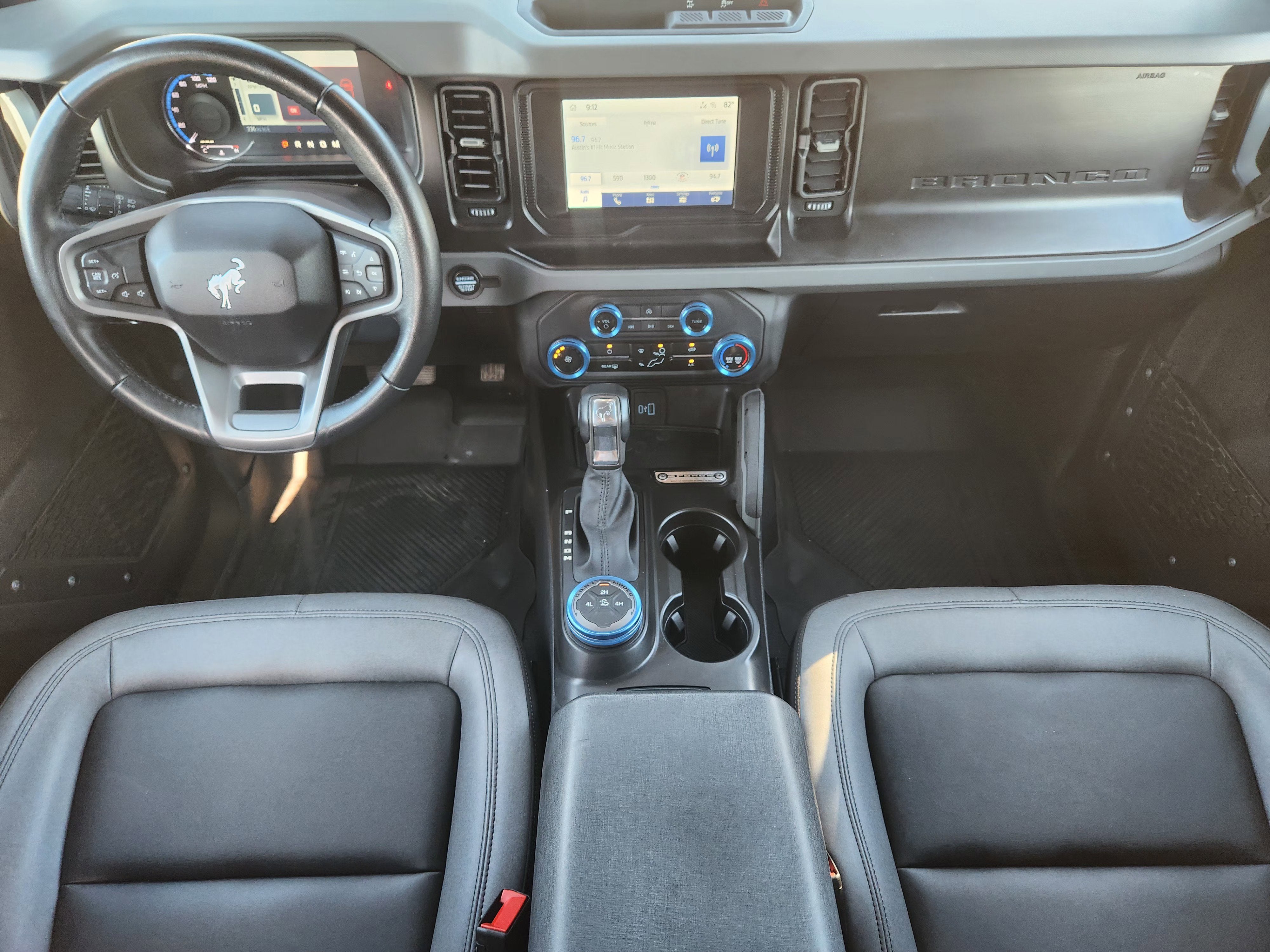 2023 Ford Bronco Base