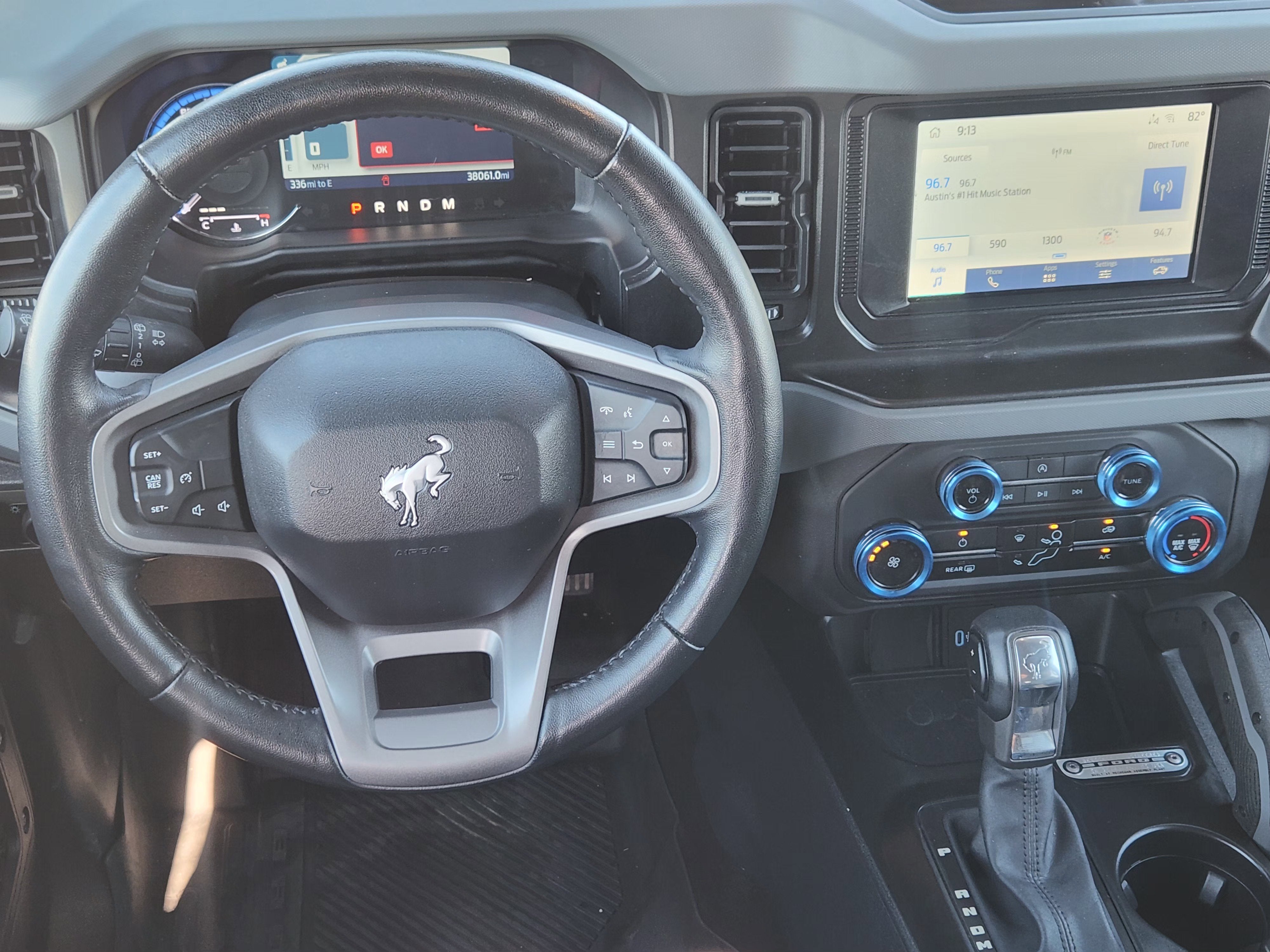 2023 Ford Bronco Base