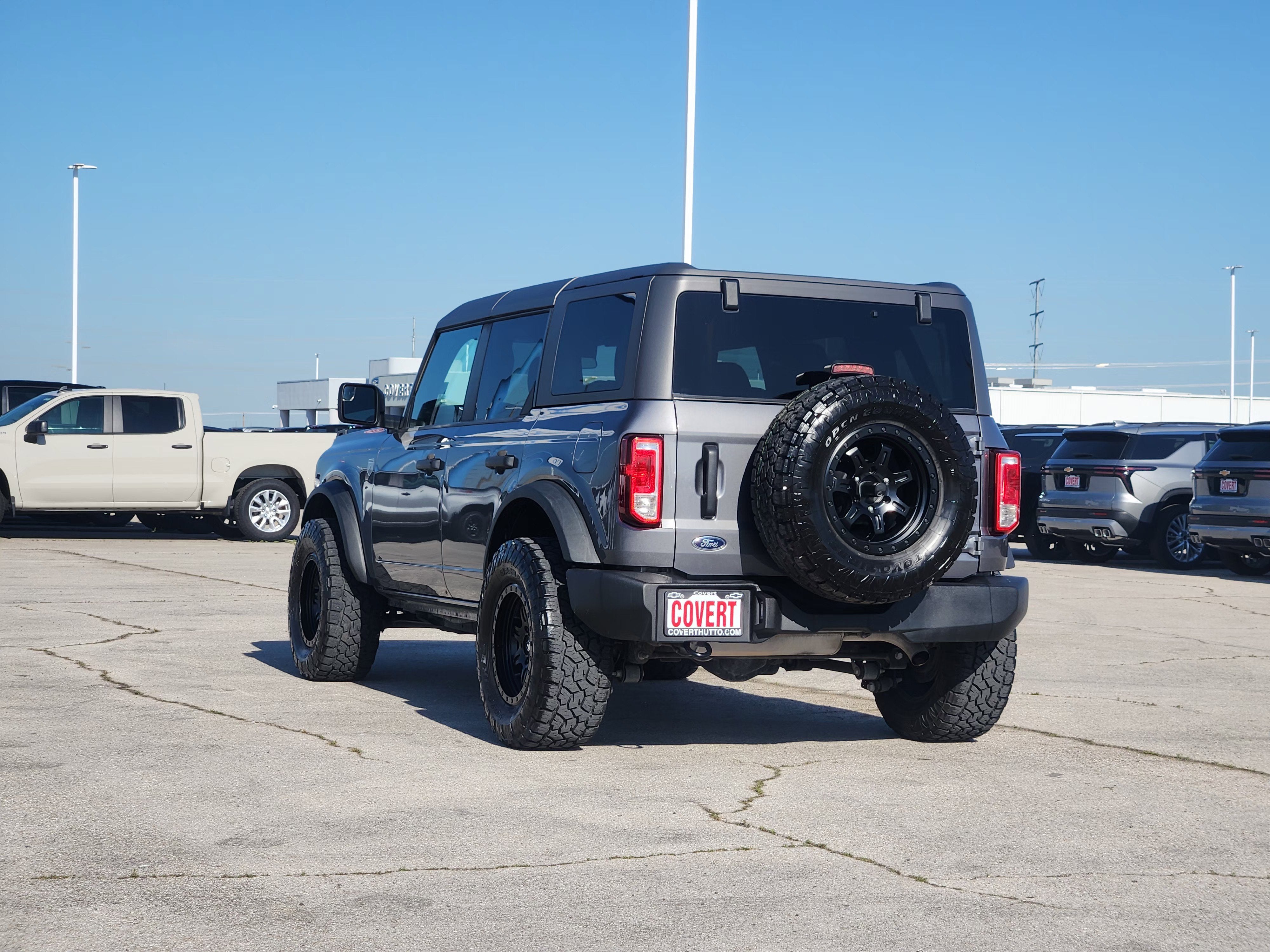 2023 Ford Bronco Base