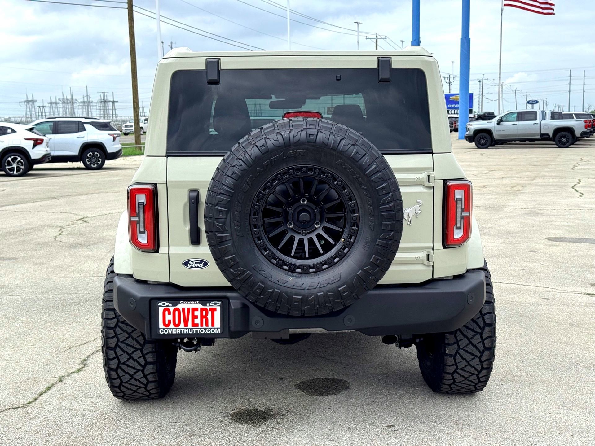 2026 Ford Bronco Outer Banks