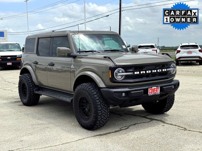 2026 Ford Bronco Outer Banks