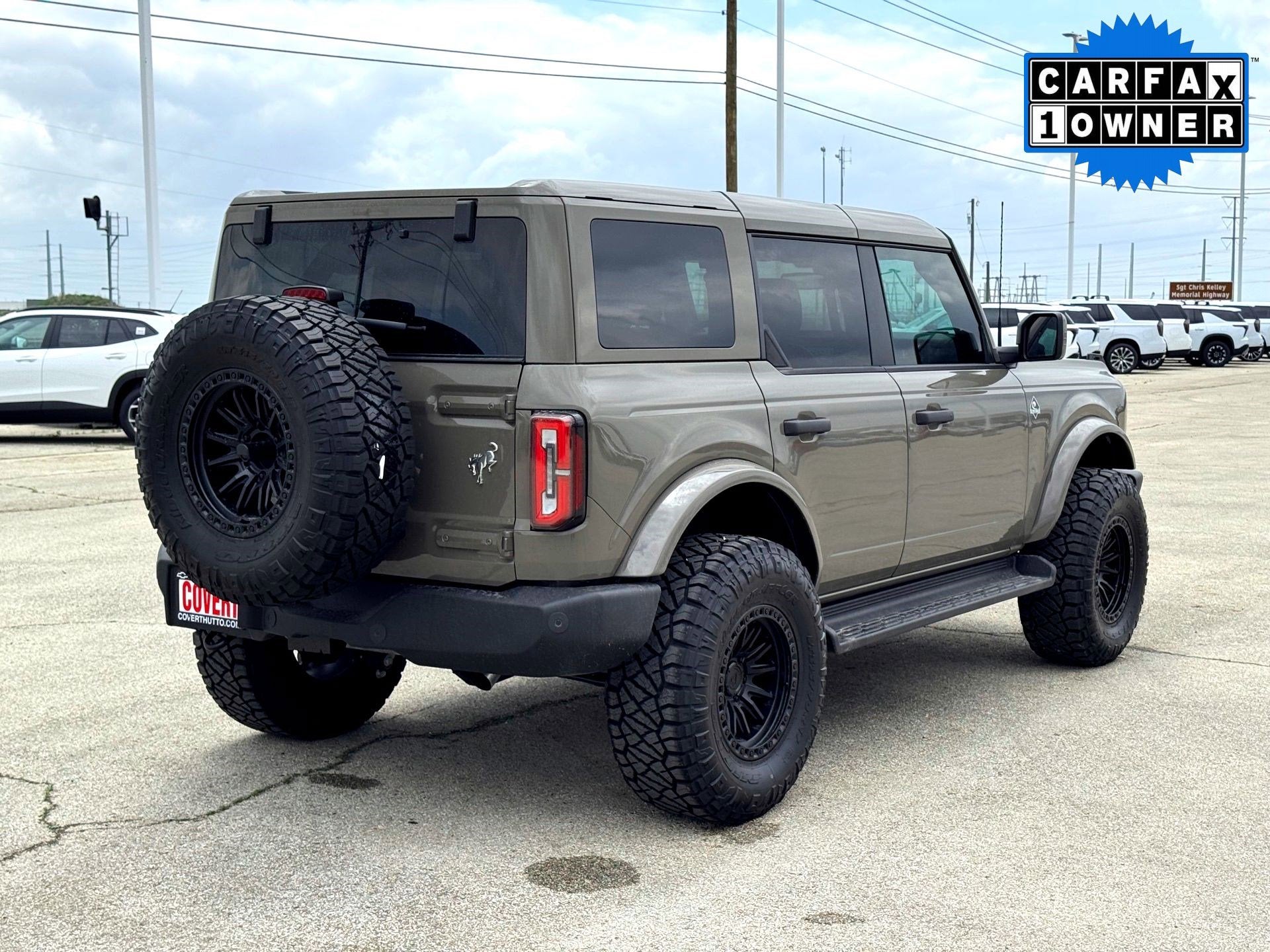 2026 Ford Bronco Outer Banks