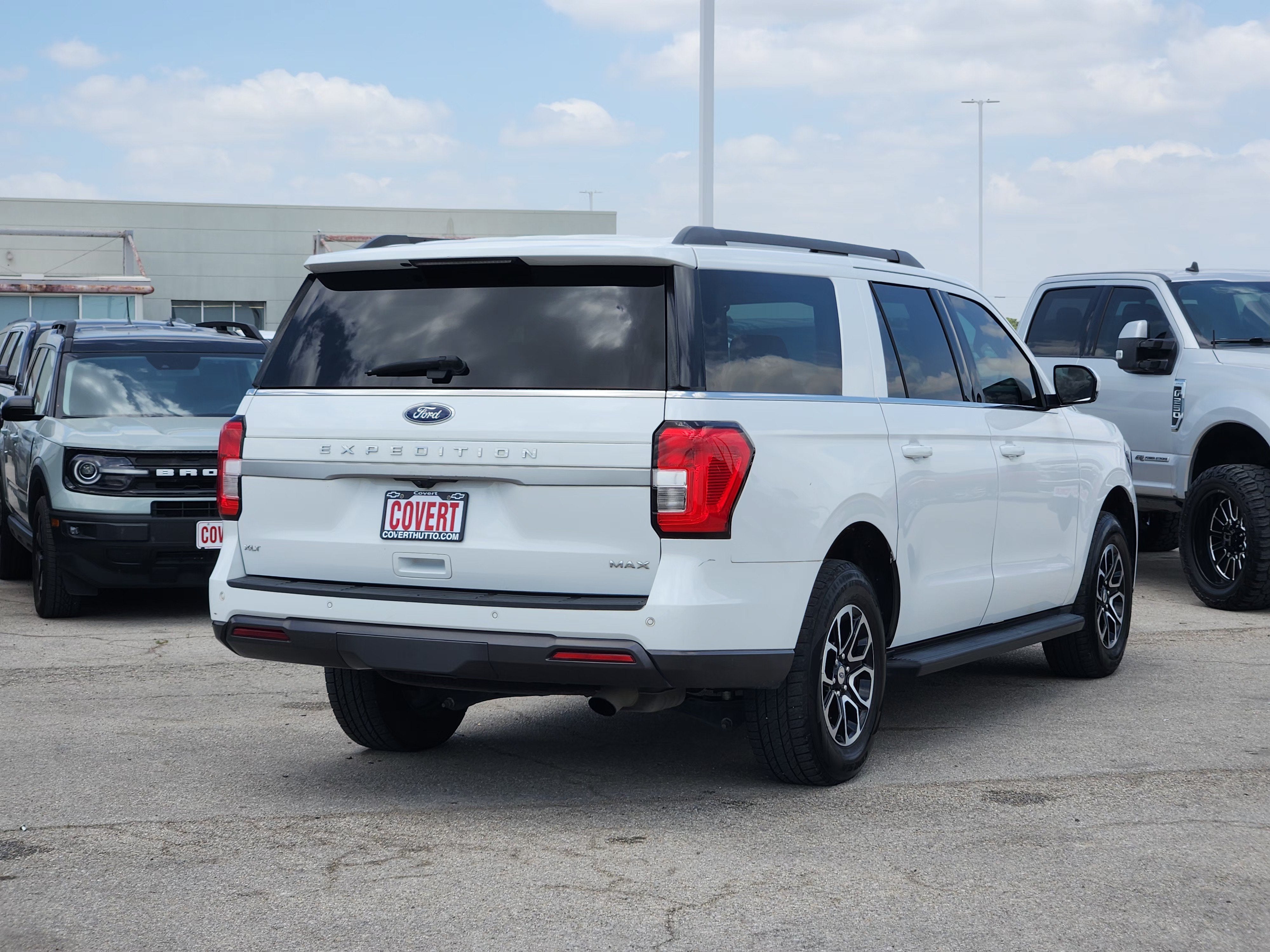 2023 Ford Expedition Max XLT