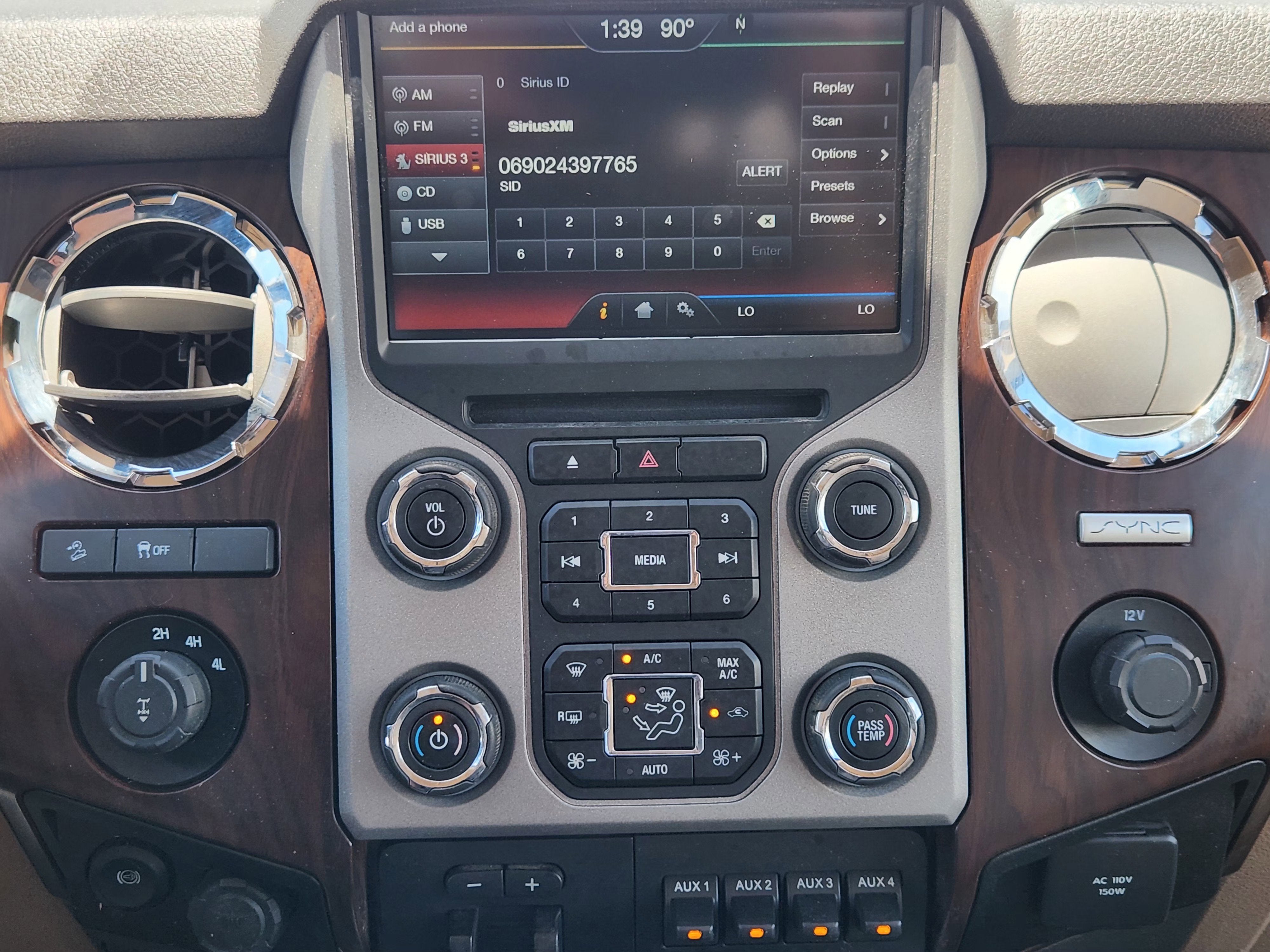 2016 Ford F-250 LARIAT