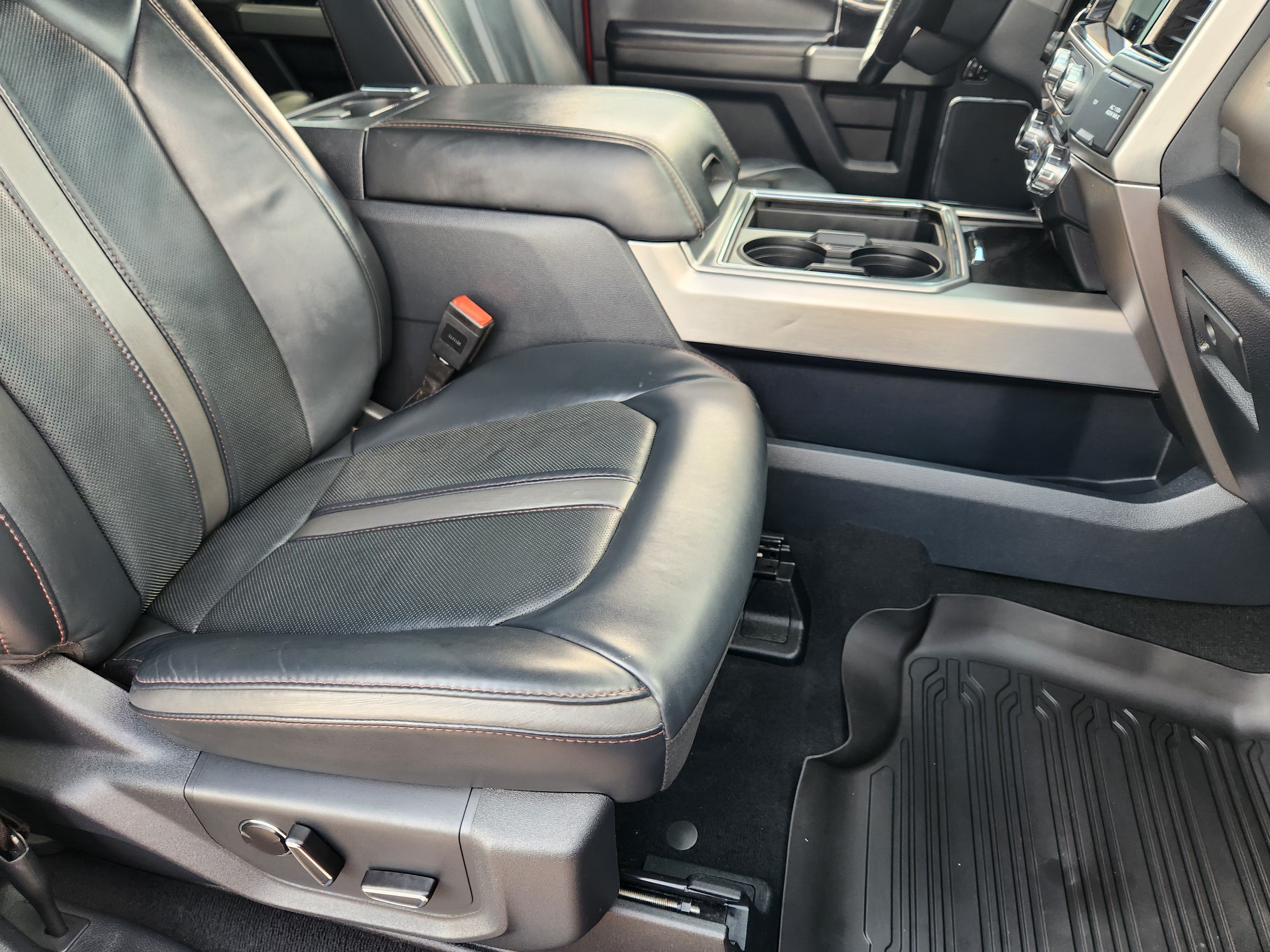 2022 Ford F-250 Platinum