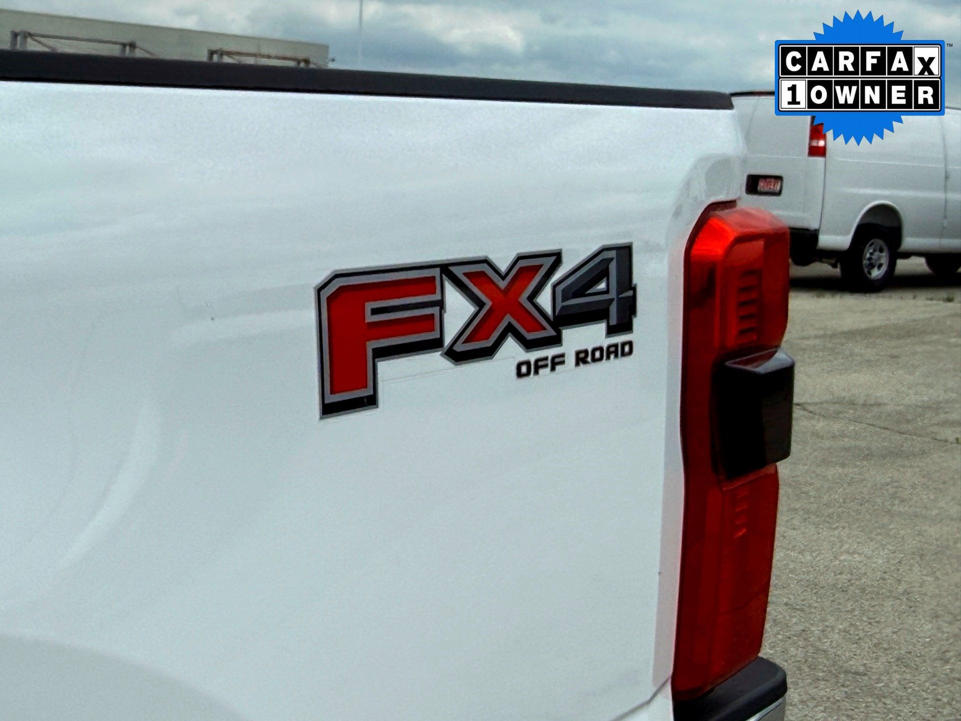 2023 Ford Super Duty F-350 SRW XL