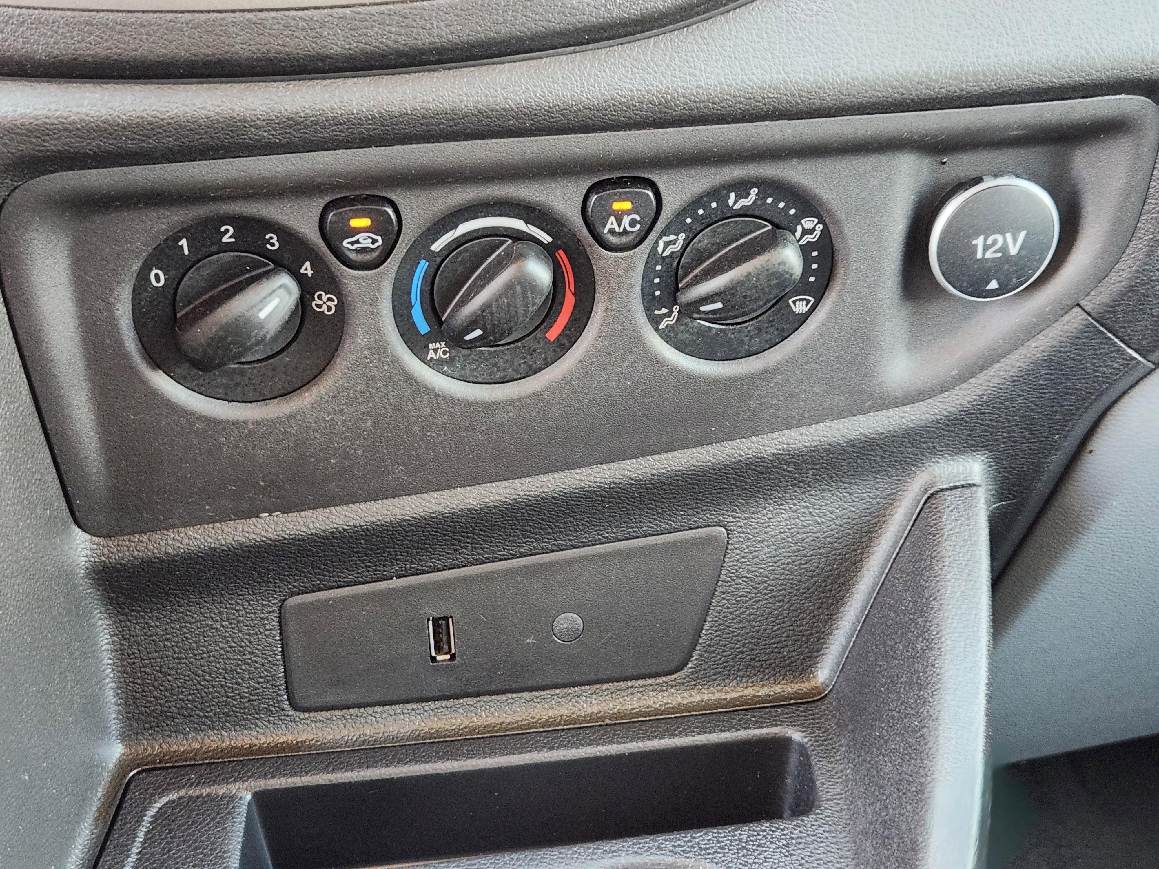 2019 Ford Transit-150 T-150 MD RF GVWR