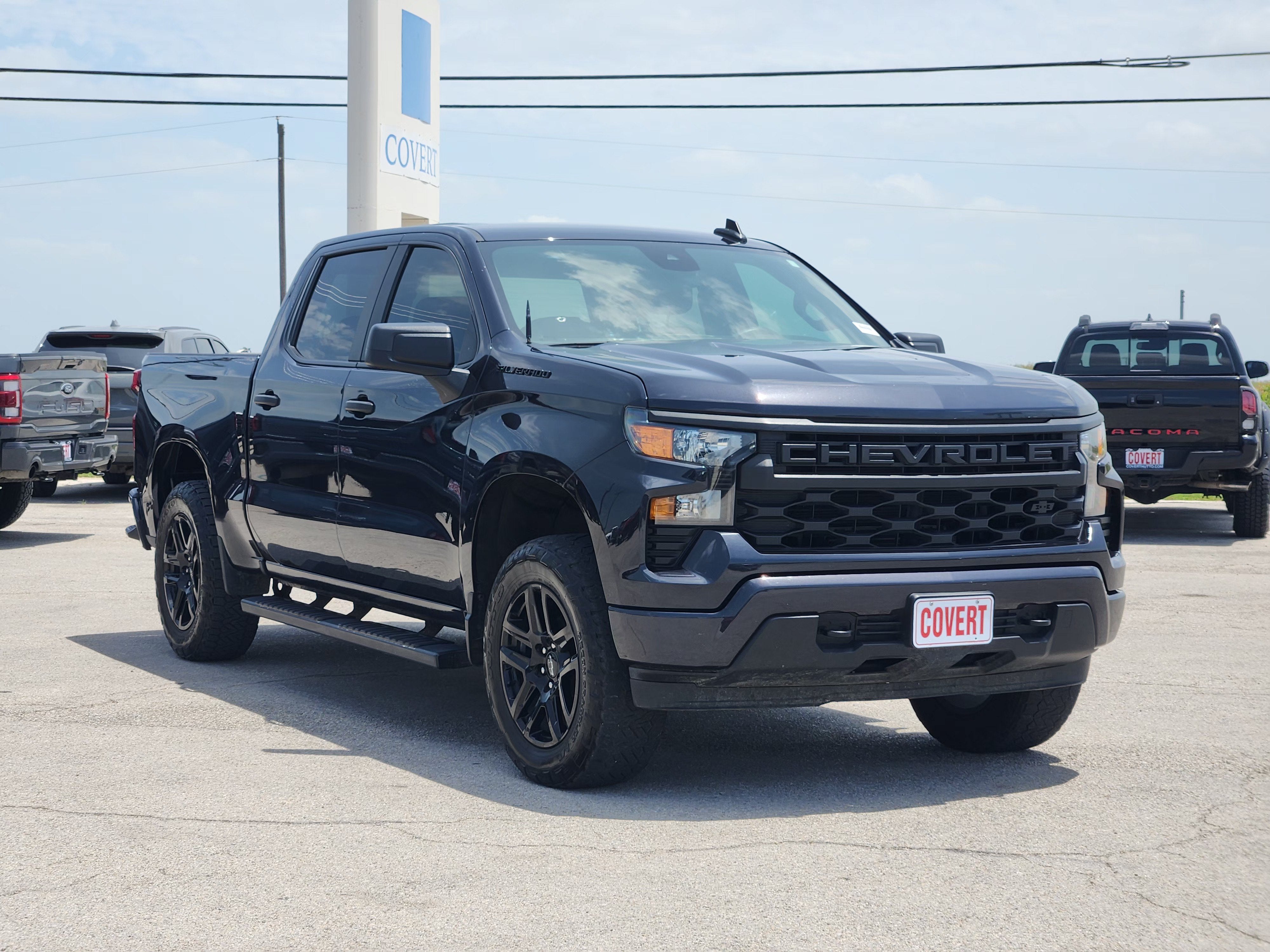 2023 Chevrolet Silverado 1500 Custom