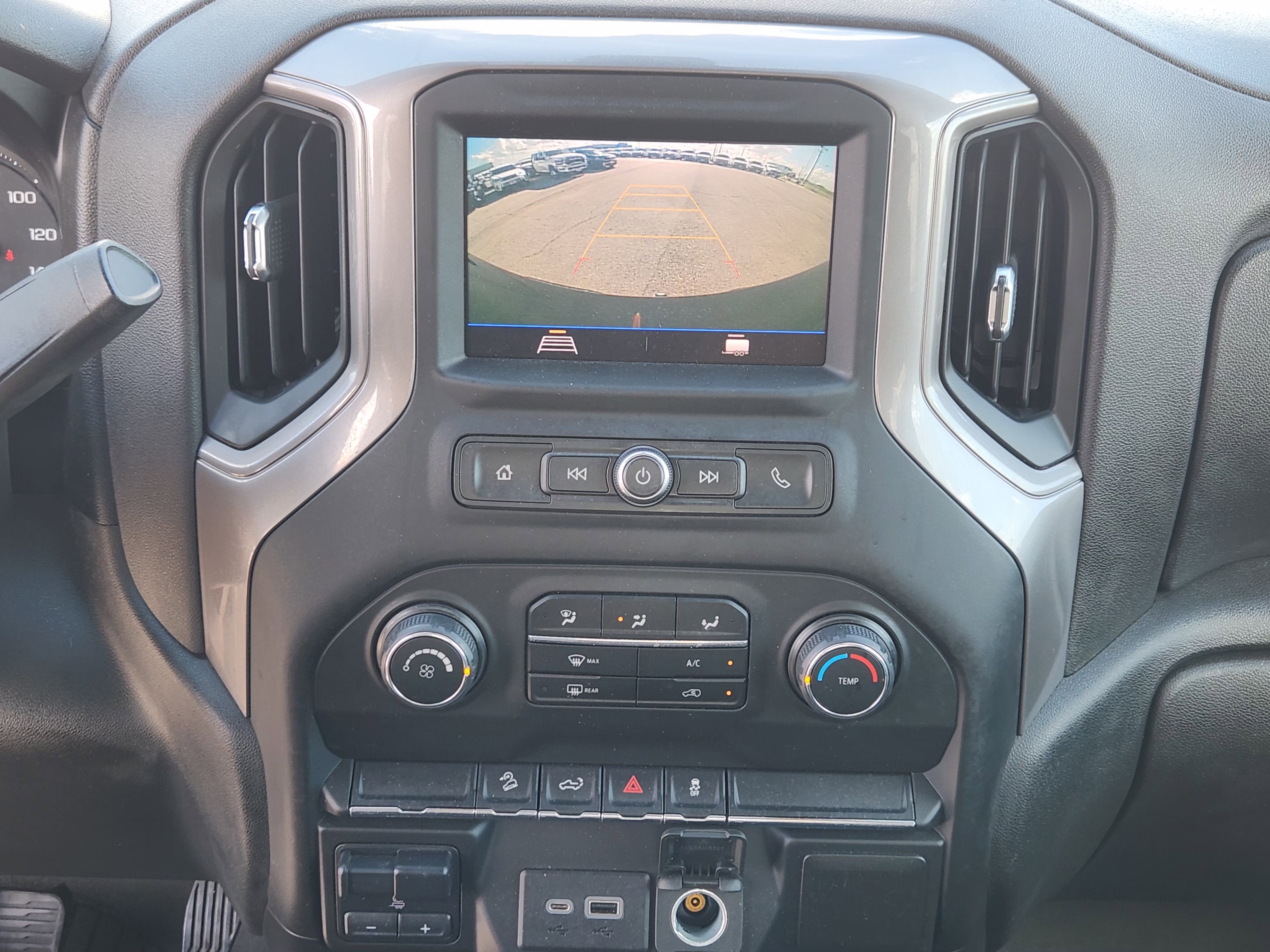 2021 Chevrolet Silverado 1500 Custom Trail Boss