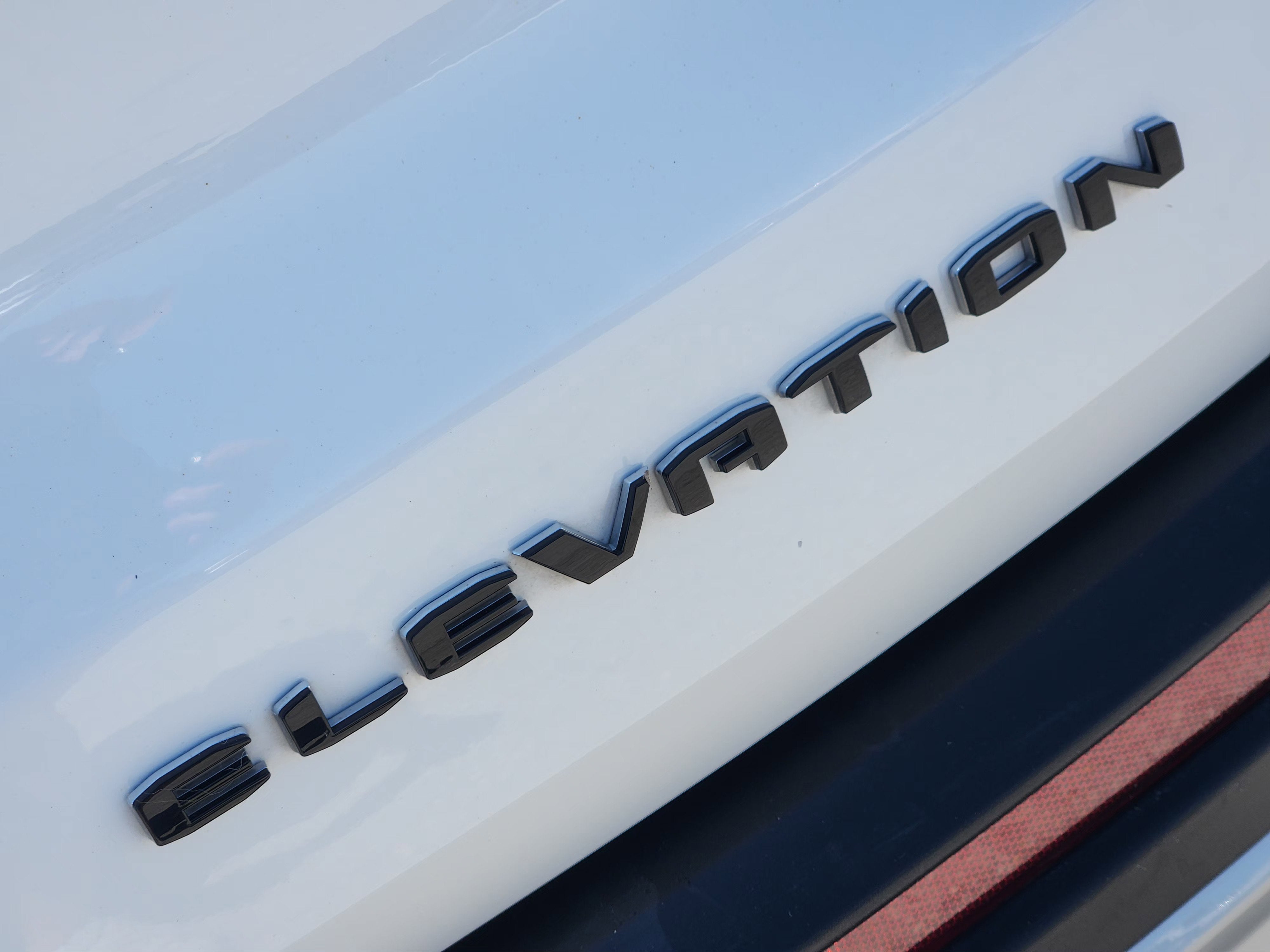 2024 GMC Acadia Elevation