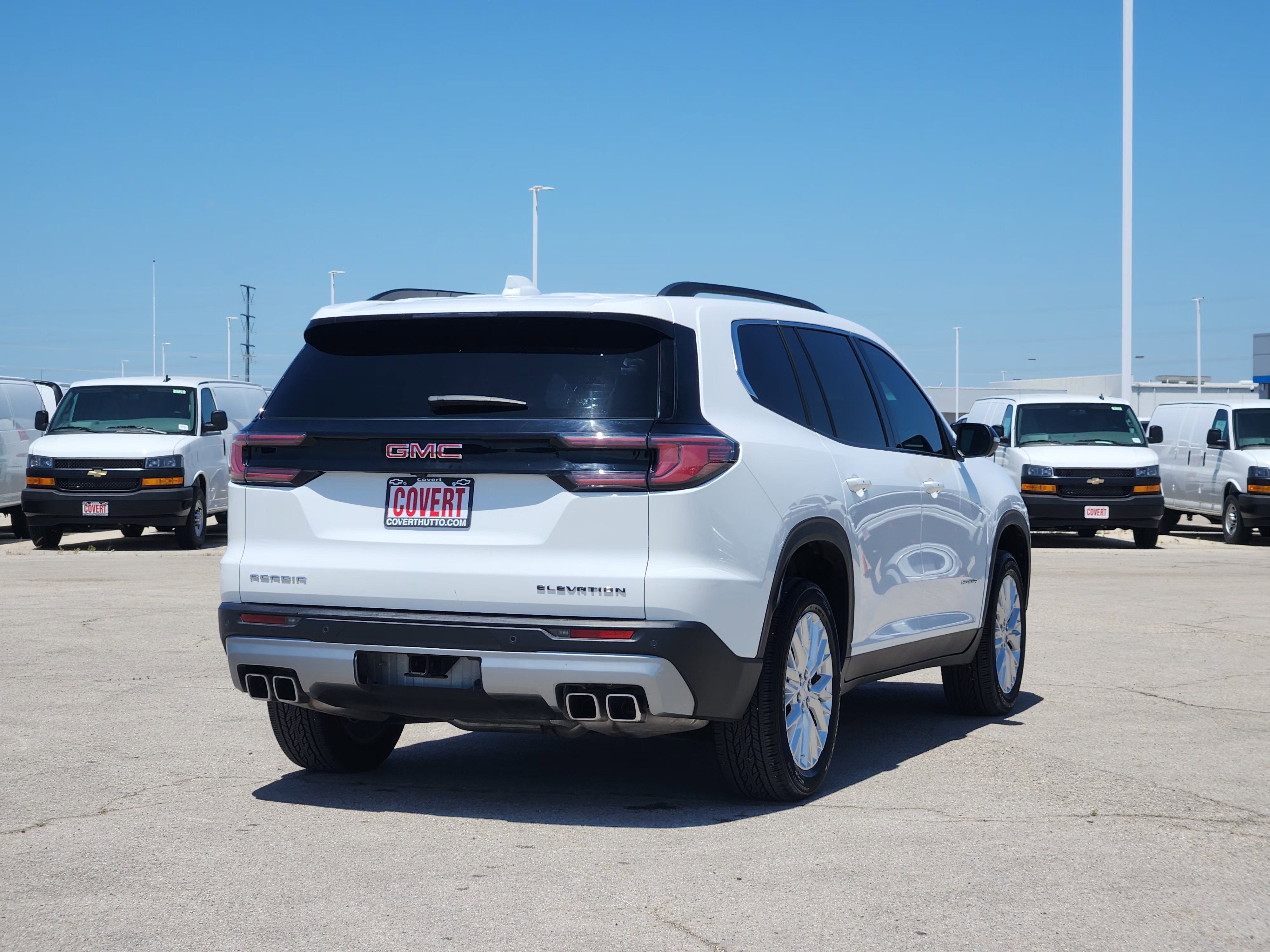 2024 GMC Acadia Elevation