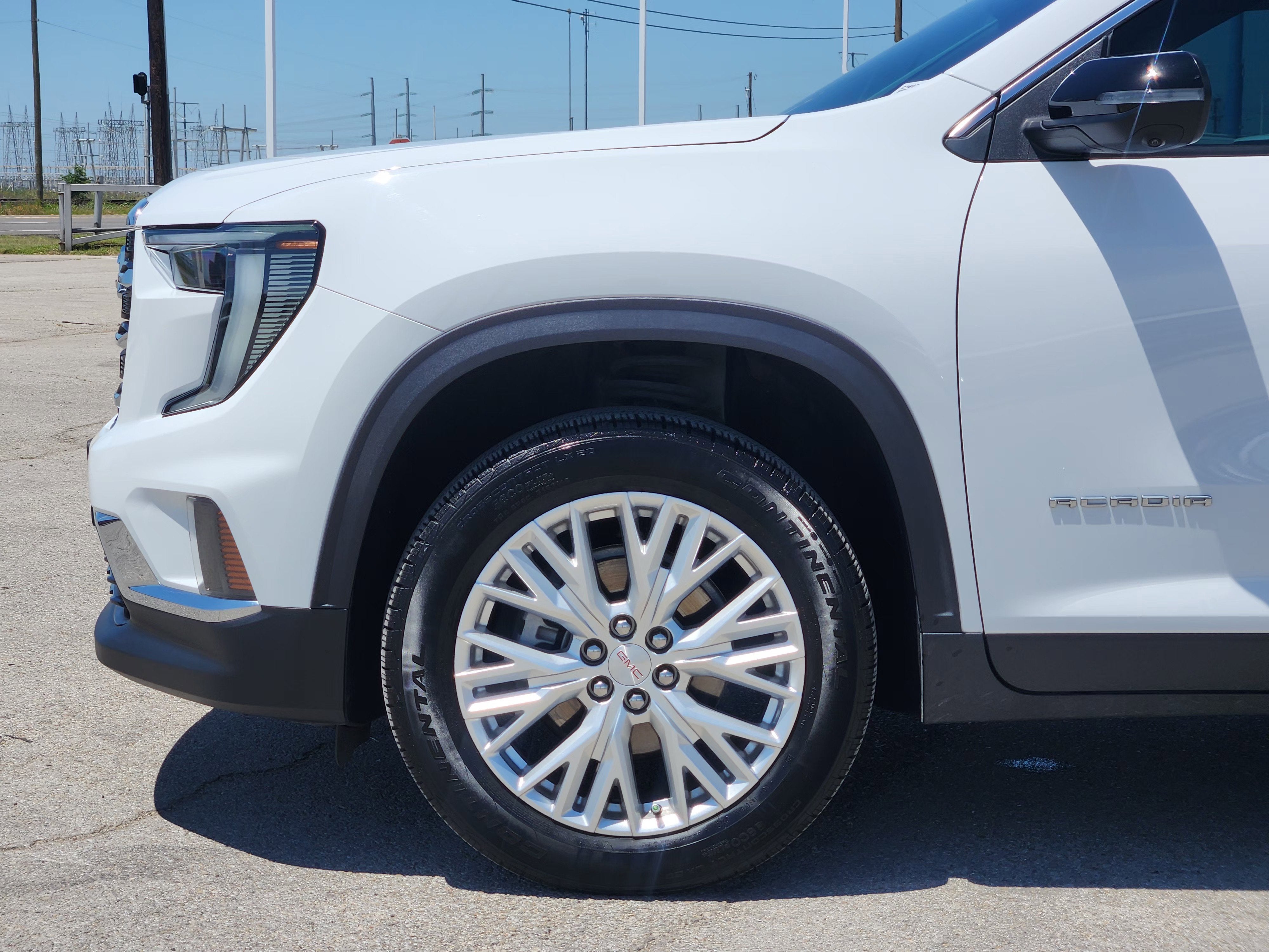 2024 GMC Acadia Elevation
