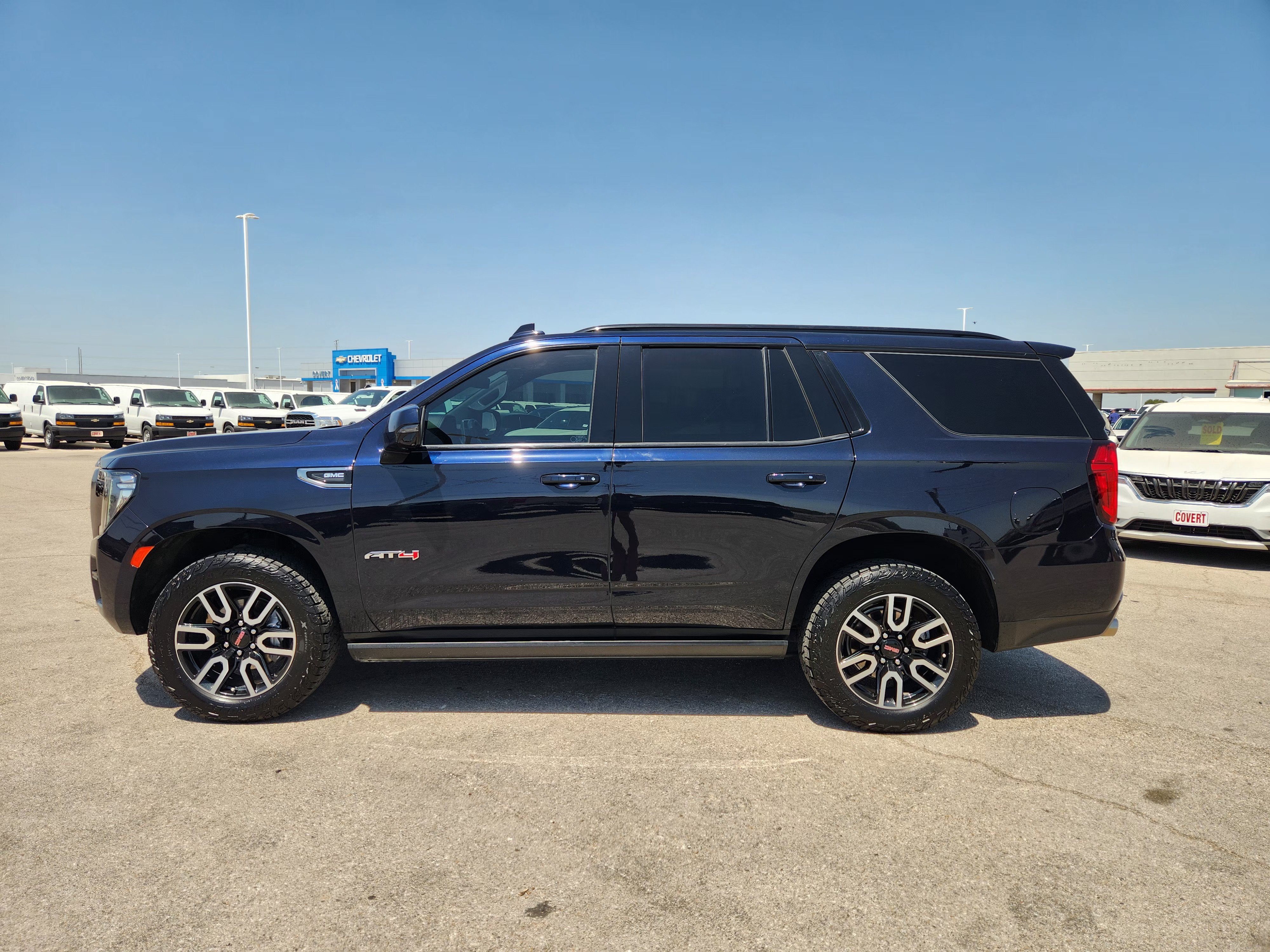 2023 GMC Yukon AT4