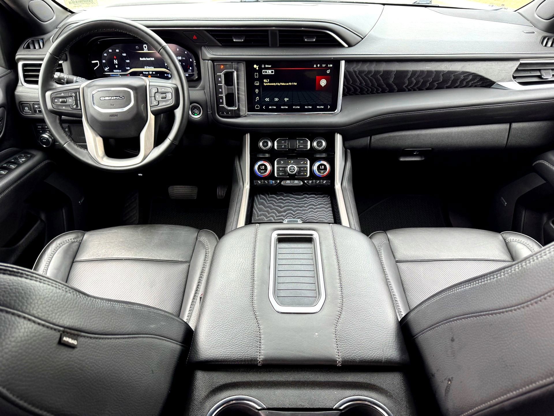 2024 GMC Yukon Denali