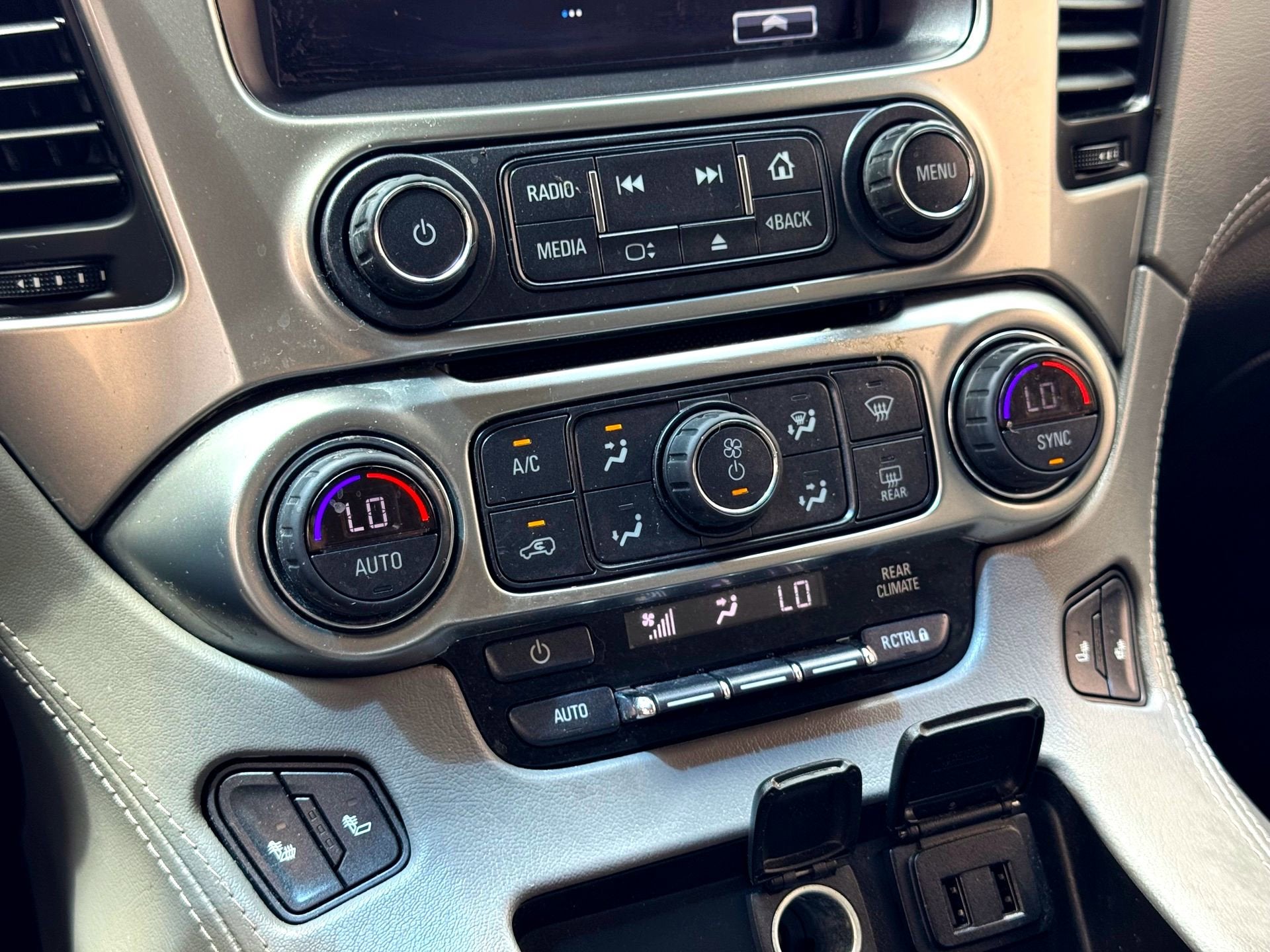 2018 Chevrolet Suburban LT