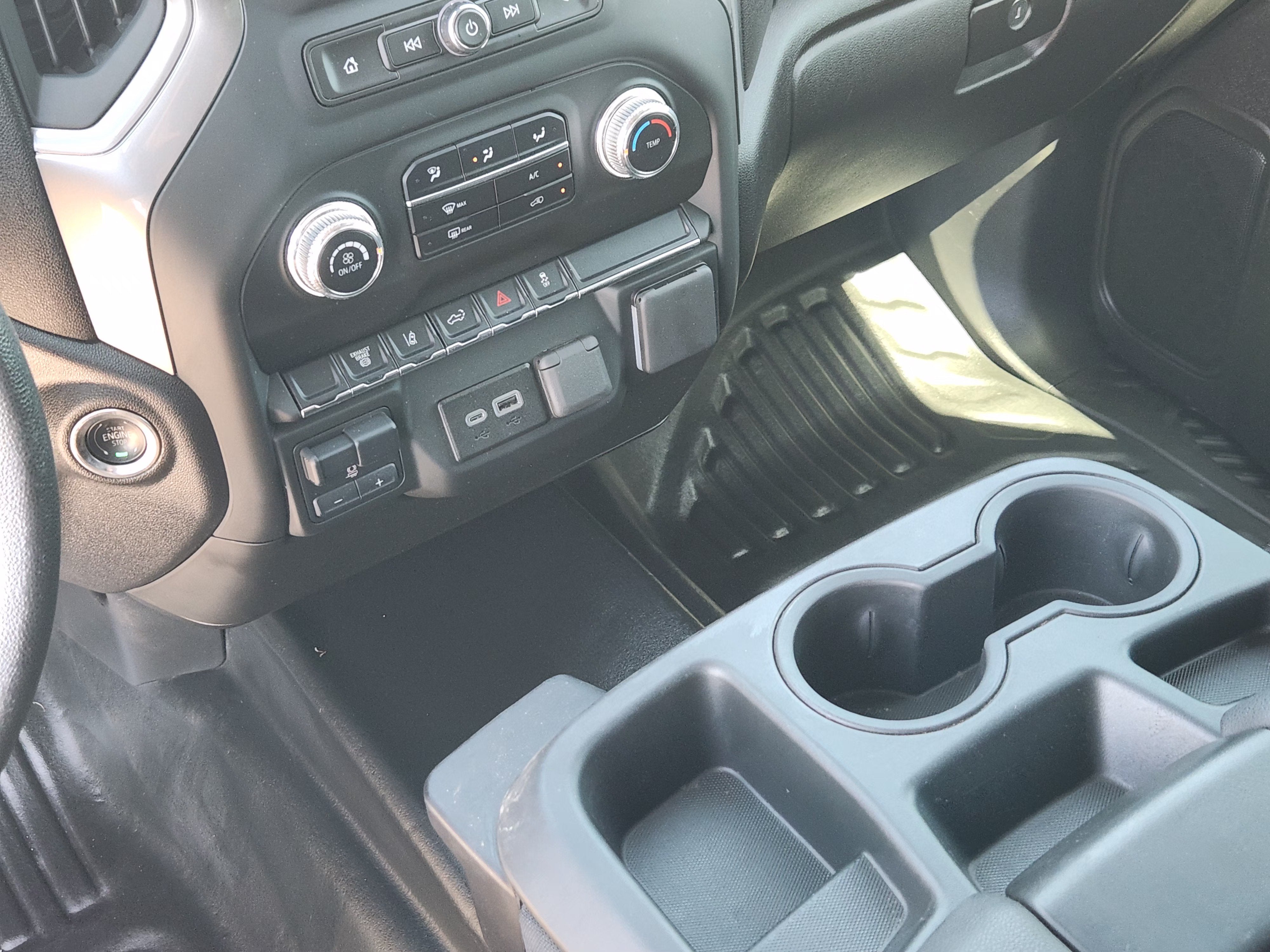2024 GMC Sierra 2500 HD Pro
