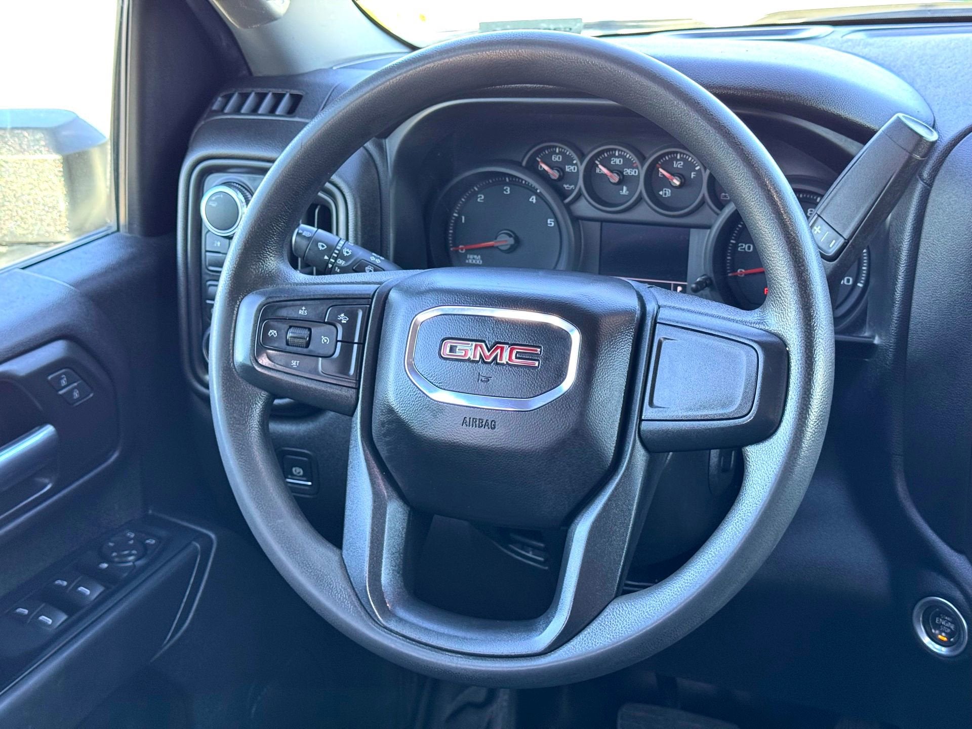 2024 GMC Sierra 2500 HD Pro