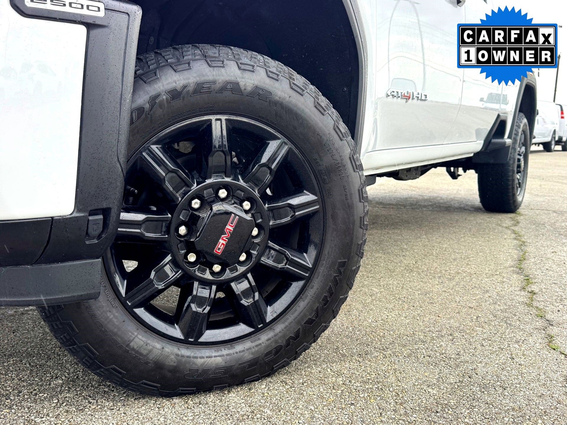 2025 GMC Sierra 2500 HD AT4