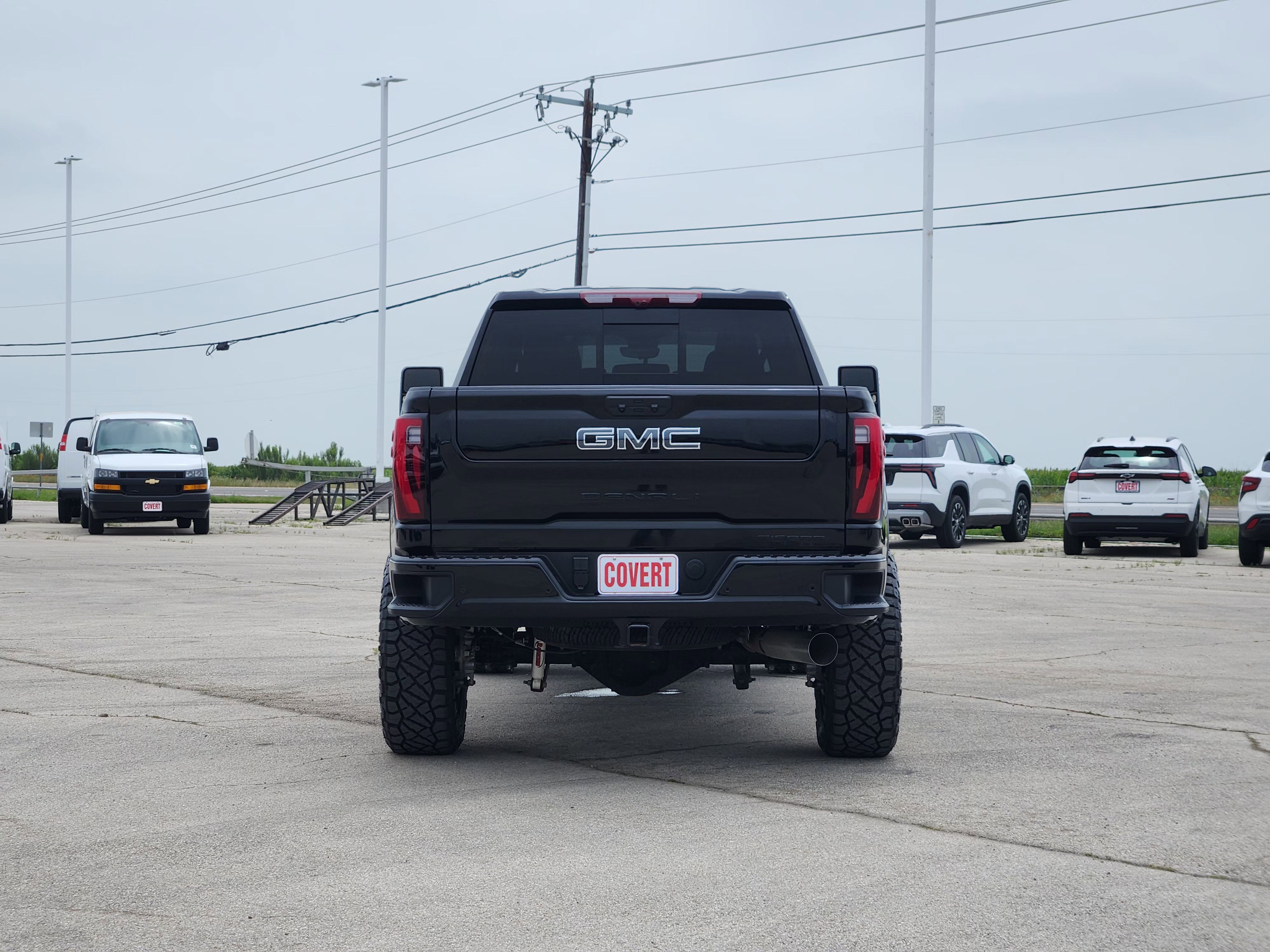 2026 GMC Sierra 2500 HD Denali Ultimate