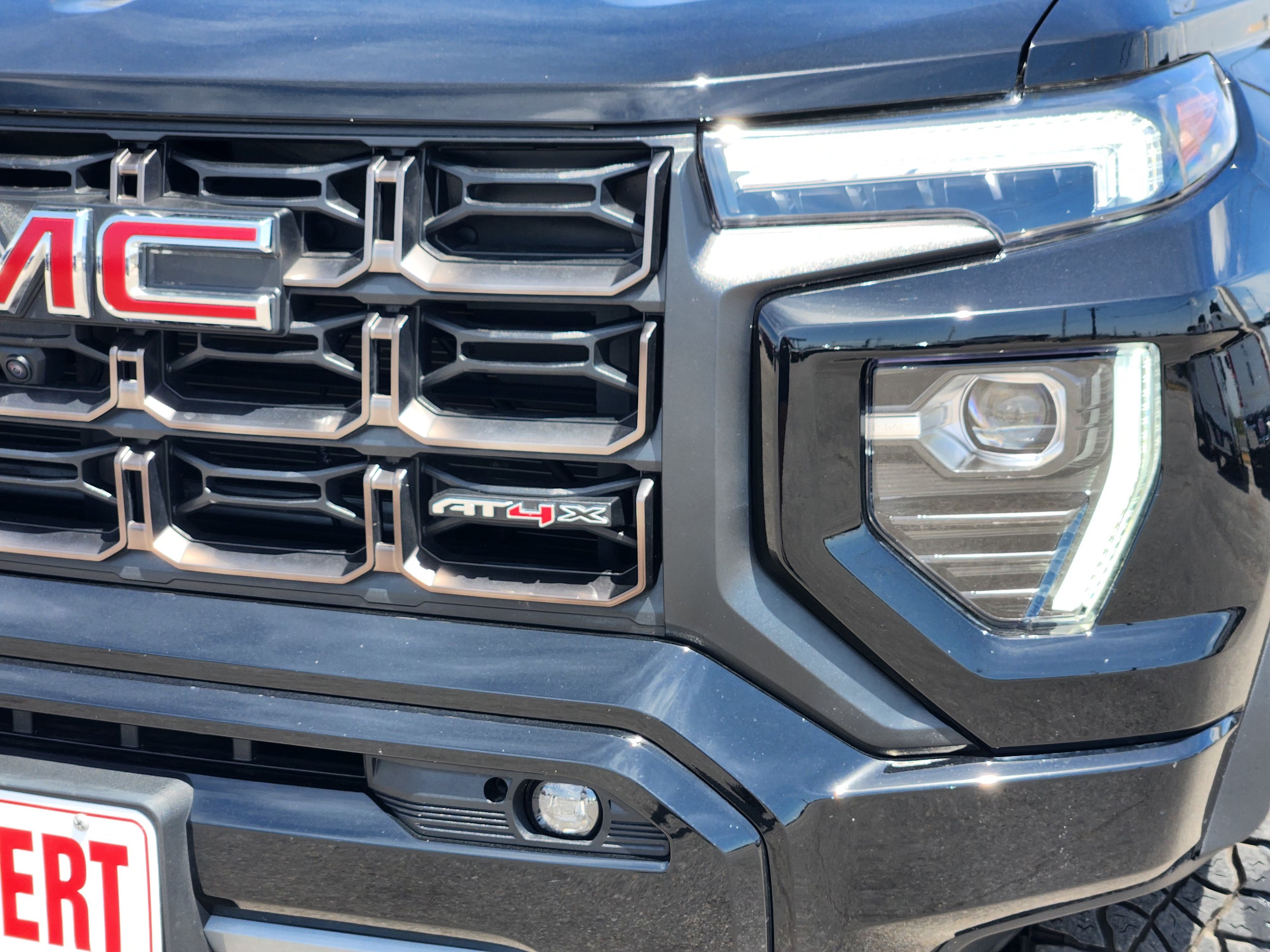 2023 GMC Canyon 4WD AT4X