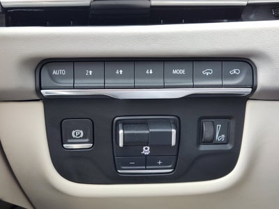 2025 Cadillac Escalade Sport Platinum