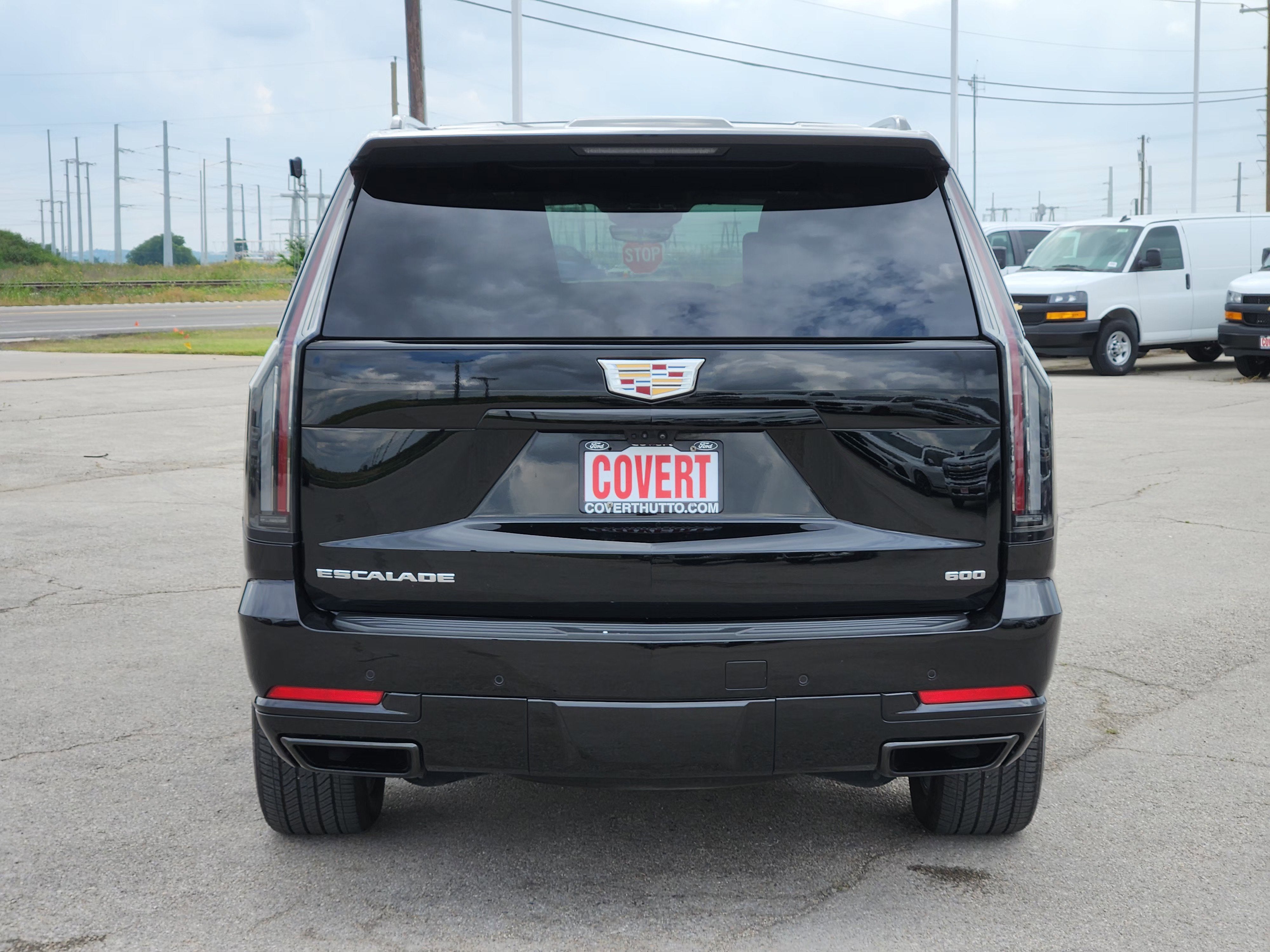 2025 Cadillac Escalade Sport Platinum