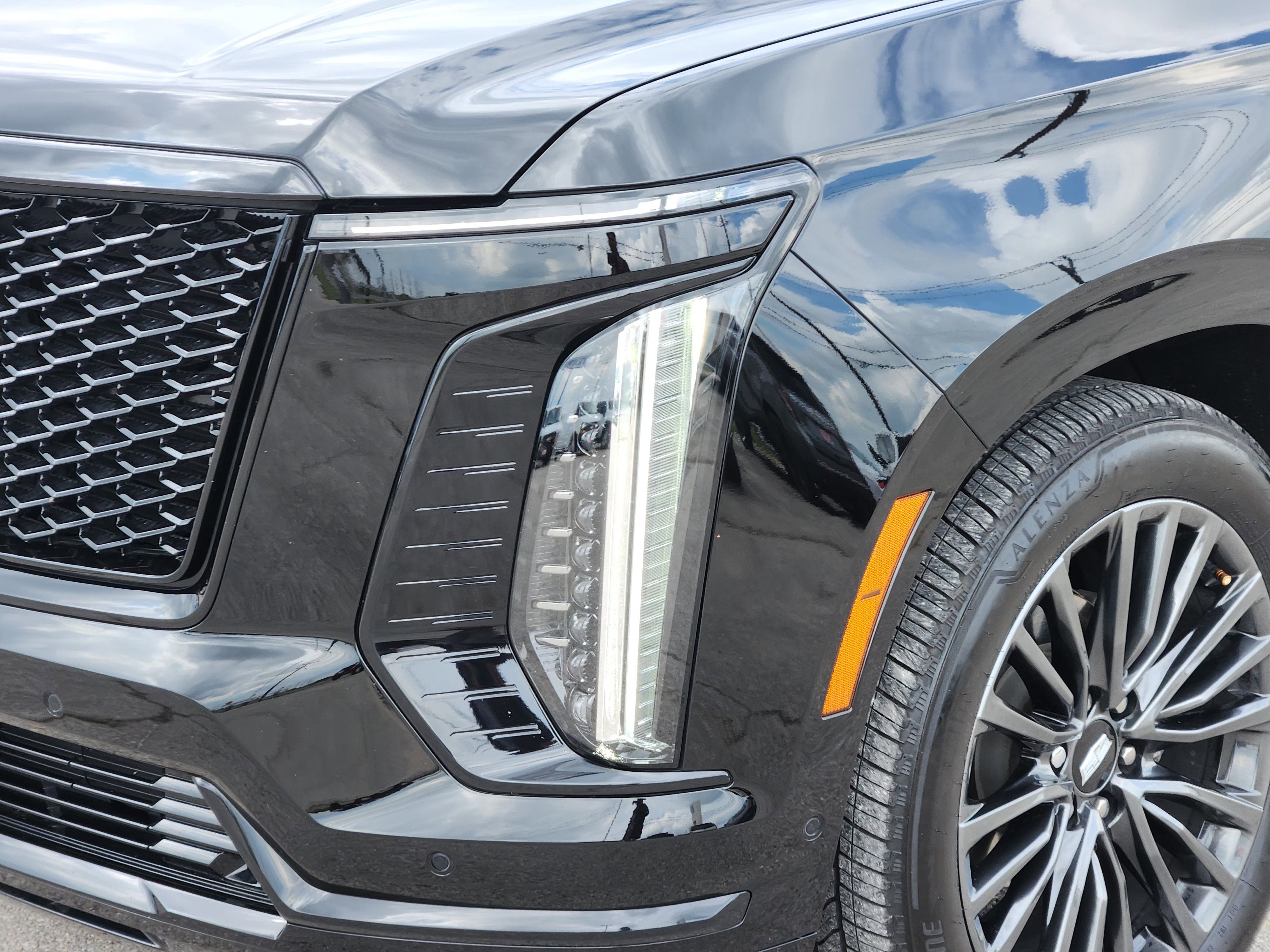 2025 Cadillac Escalade Sport Platinum