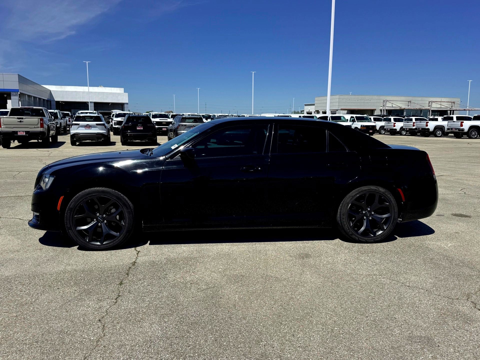 2020 Chrysler 300 Touring L