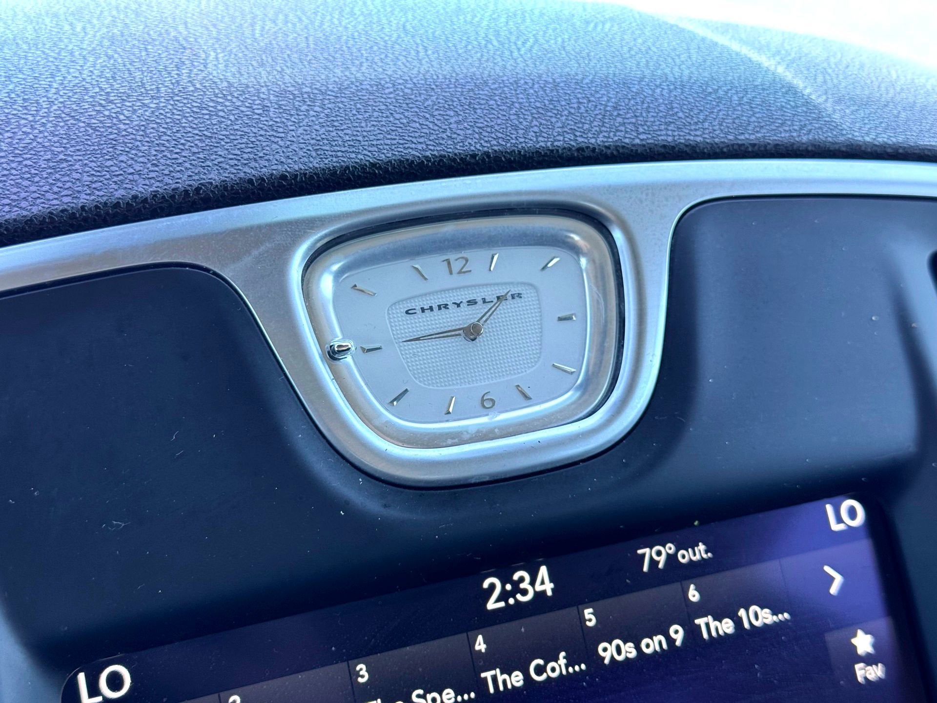 2020 Chrysler 300 Touring L