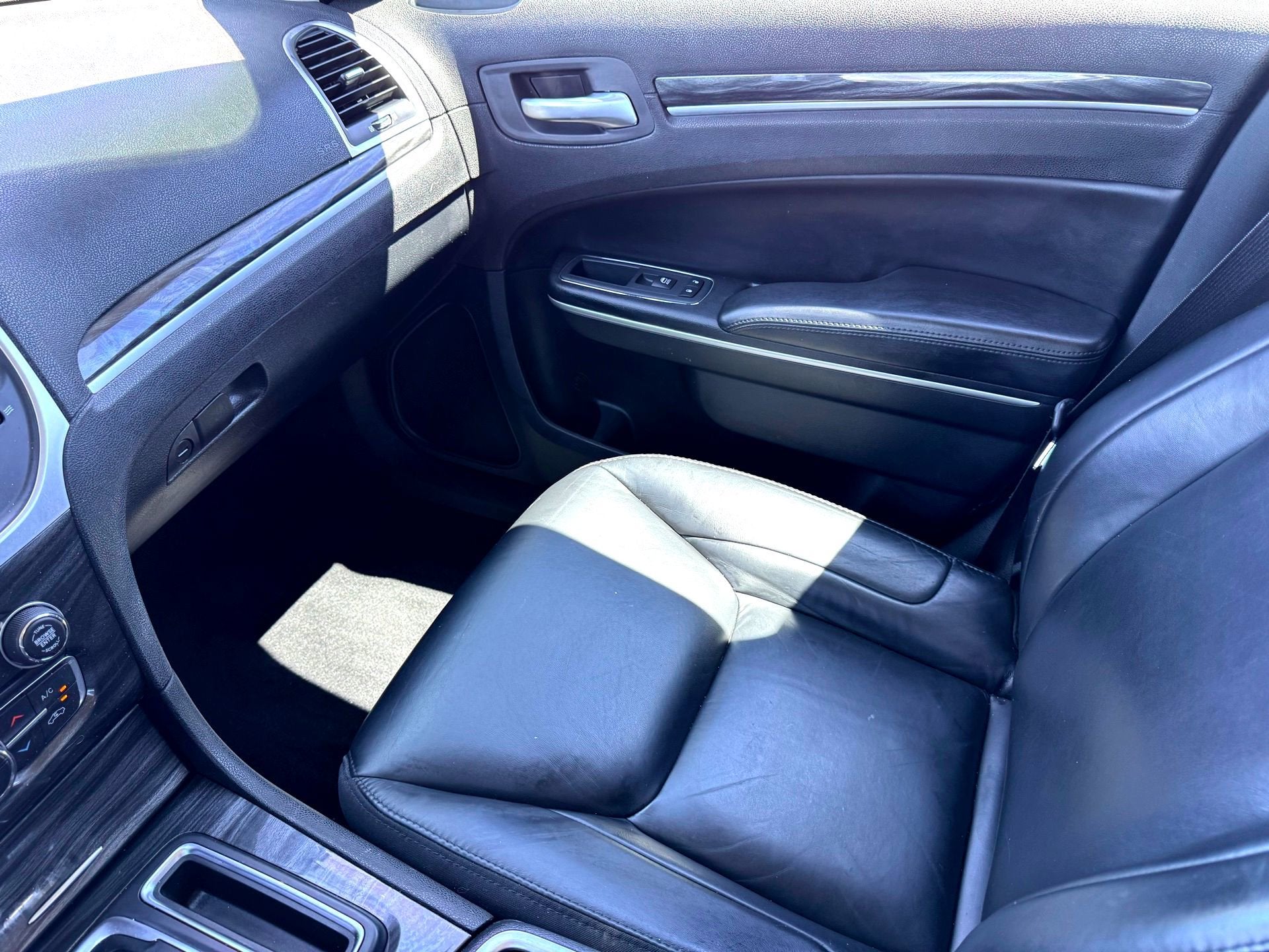 2020 Chrysler 300 Touring L