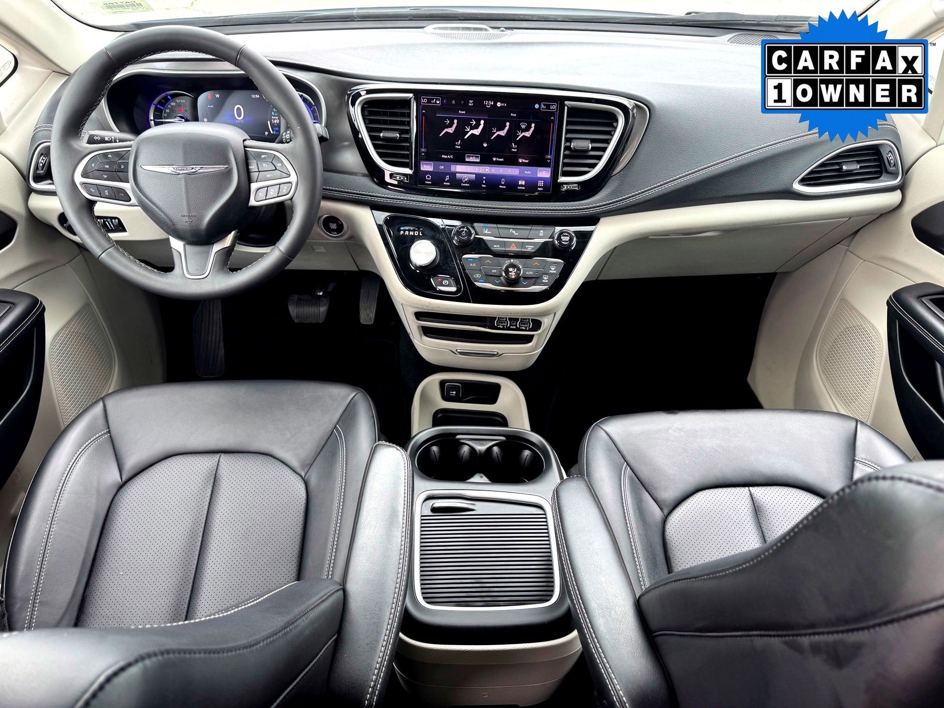 2024 Chrysler Pacifica Hybrid Select