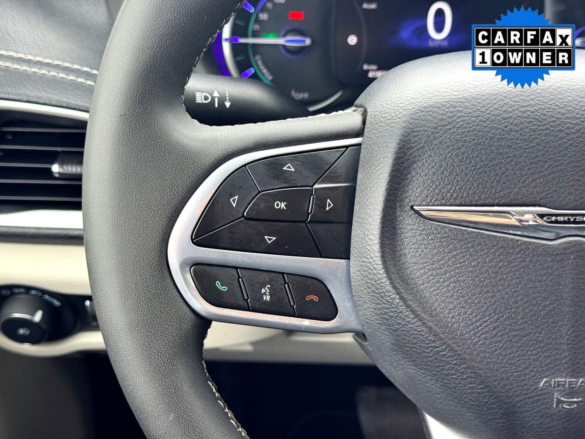 2024 Chrysler Pacifica Hybrid Select