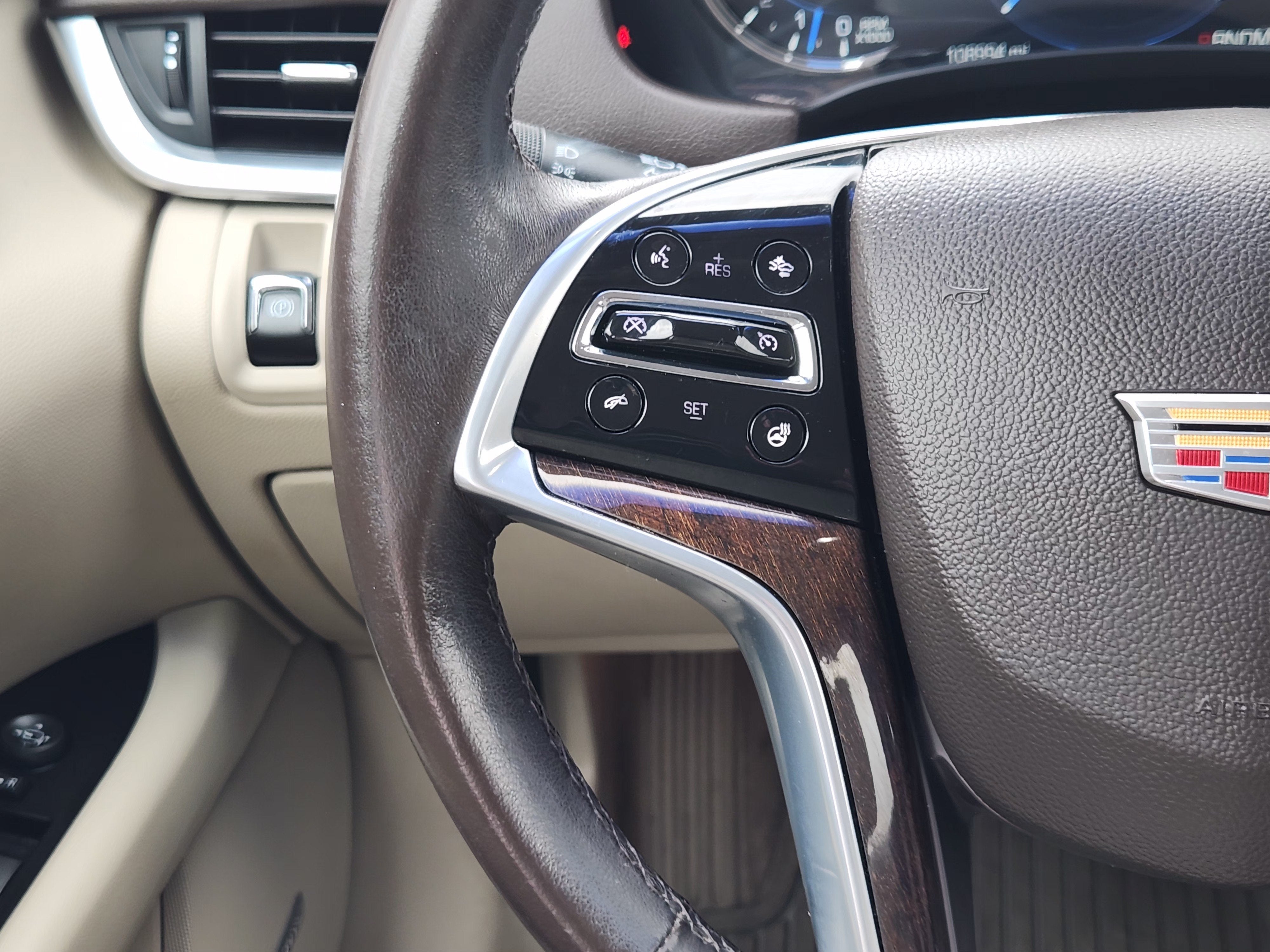 2016 Cadillac XTS Premium Collection