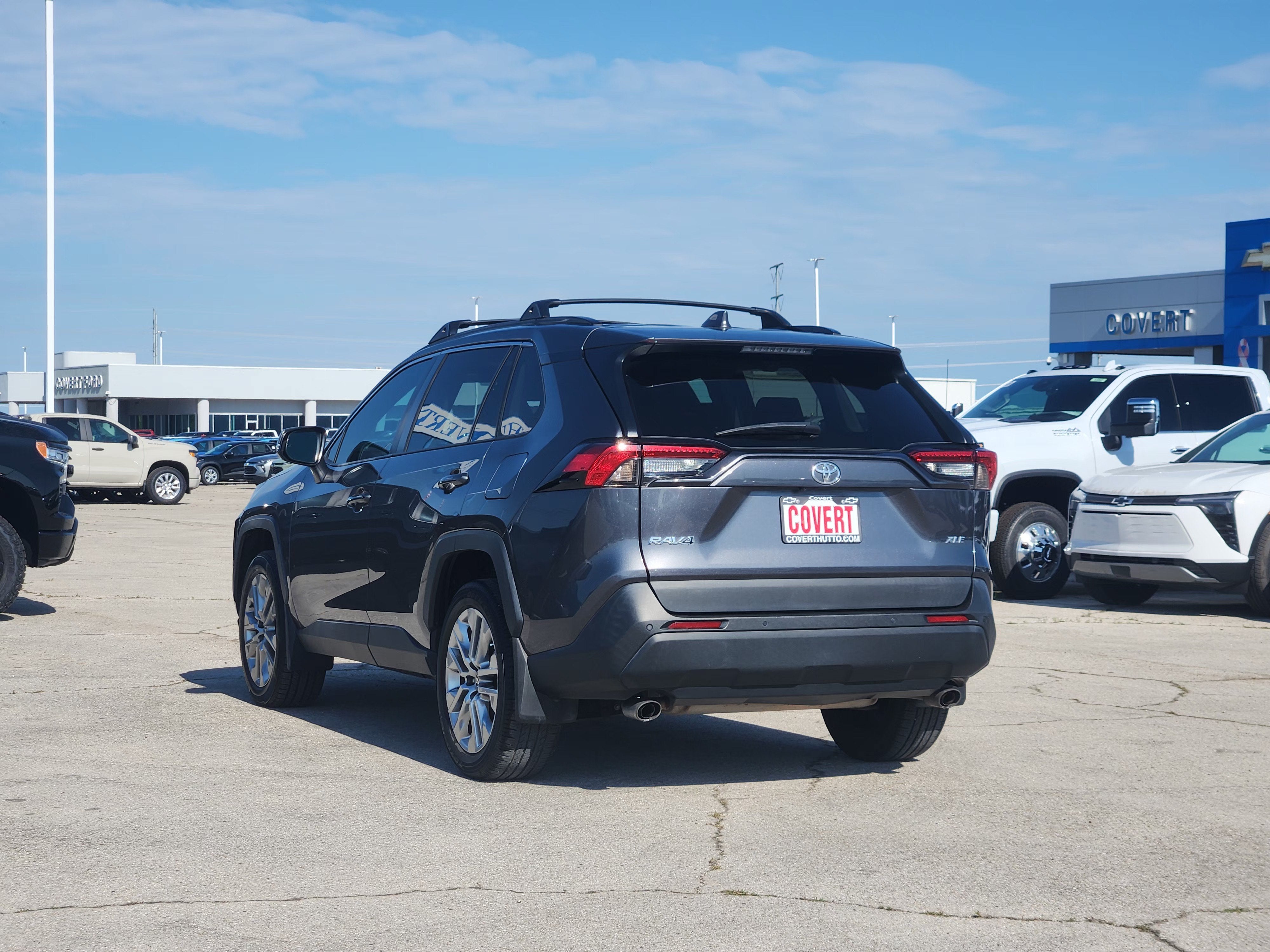2021 Toyota RAV4 XLE Premium