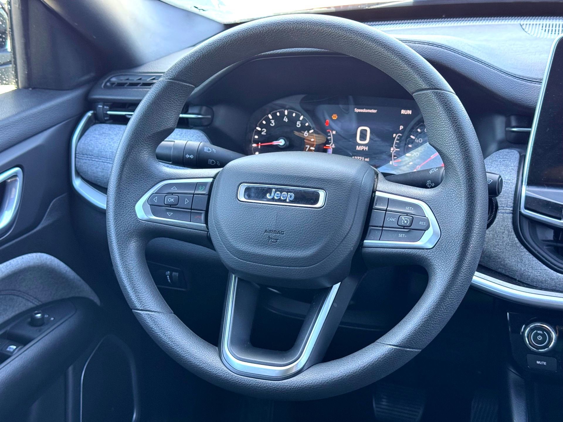 2025 Jeep Compass Sport
