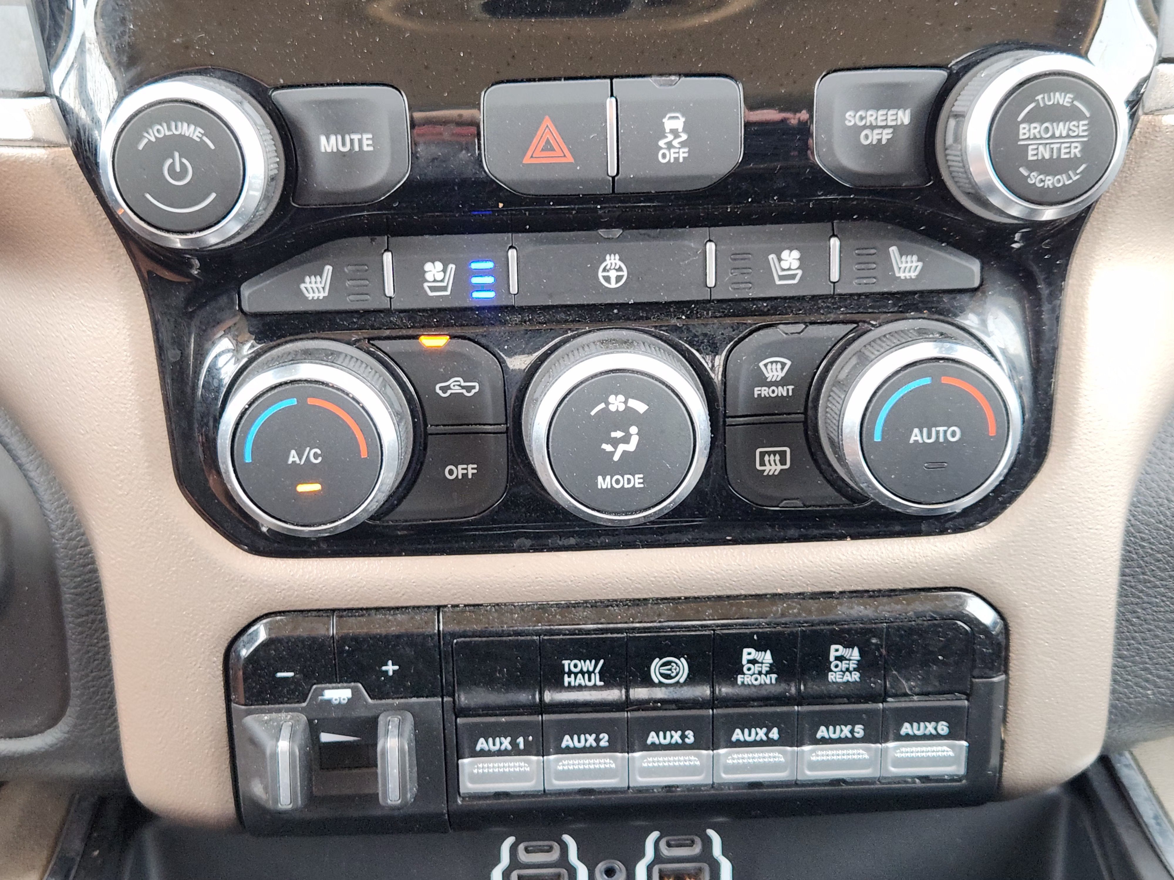2020 RAM 3500 Laramie