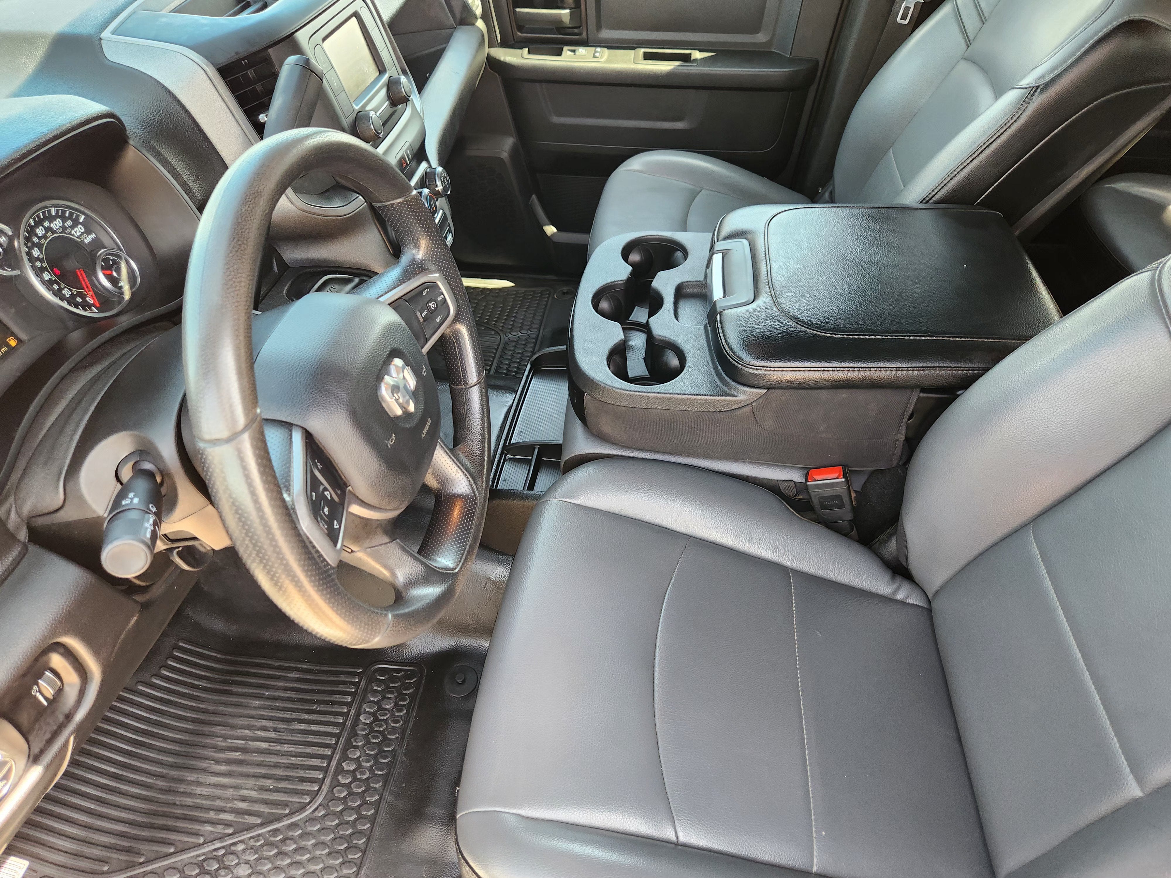 2024 RAM 2500 Tradesman Crew Cab 4x4 6'4" Box