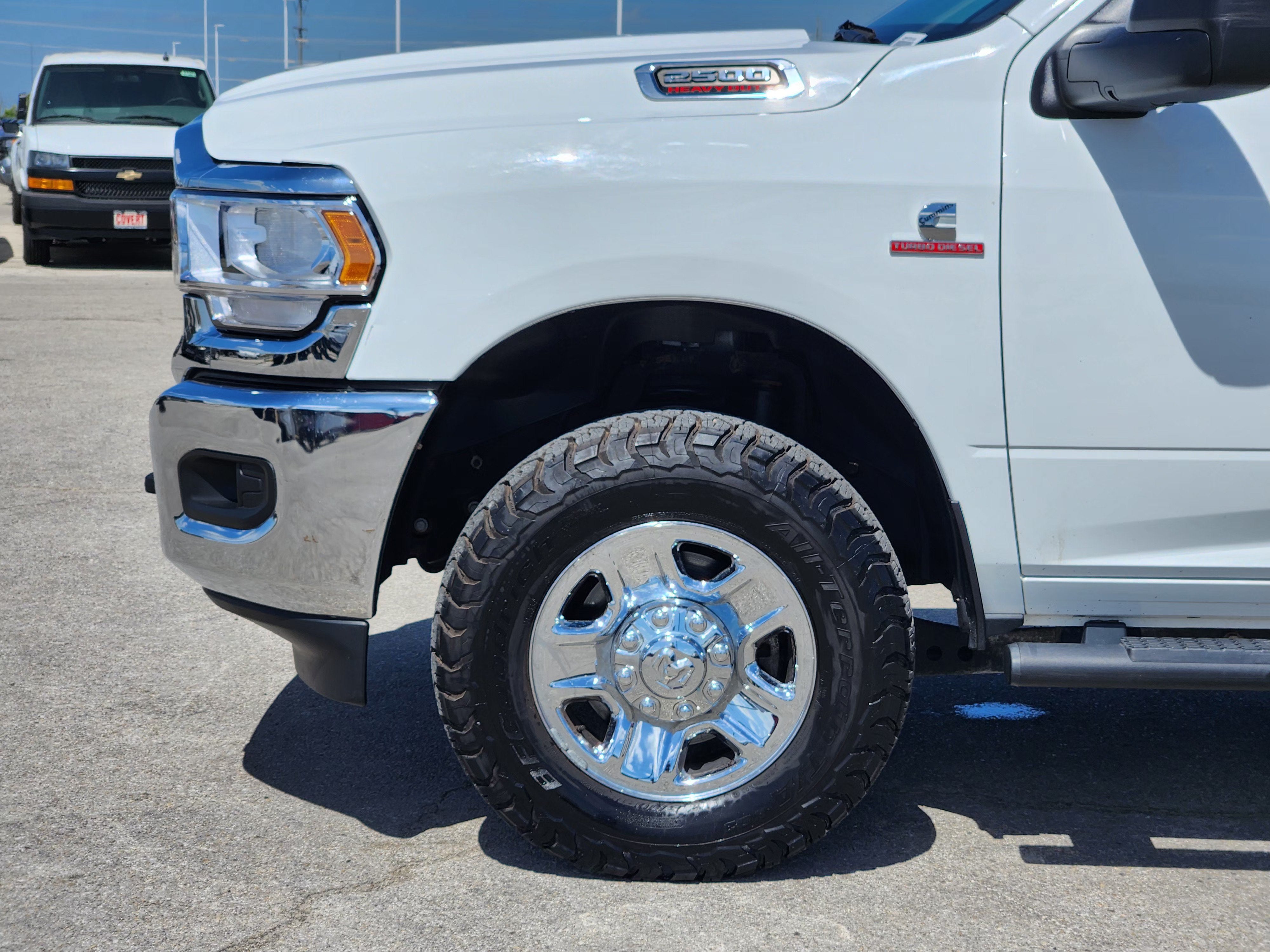 2024 RAM 2500 Tradesman Crew Cab 4x4 6'4" Box