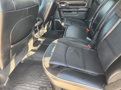 2023 RAM 2500 Laramie Crew Cab 4x4 6'4" Box