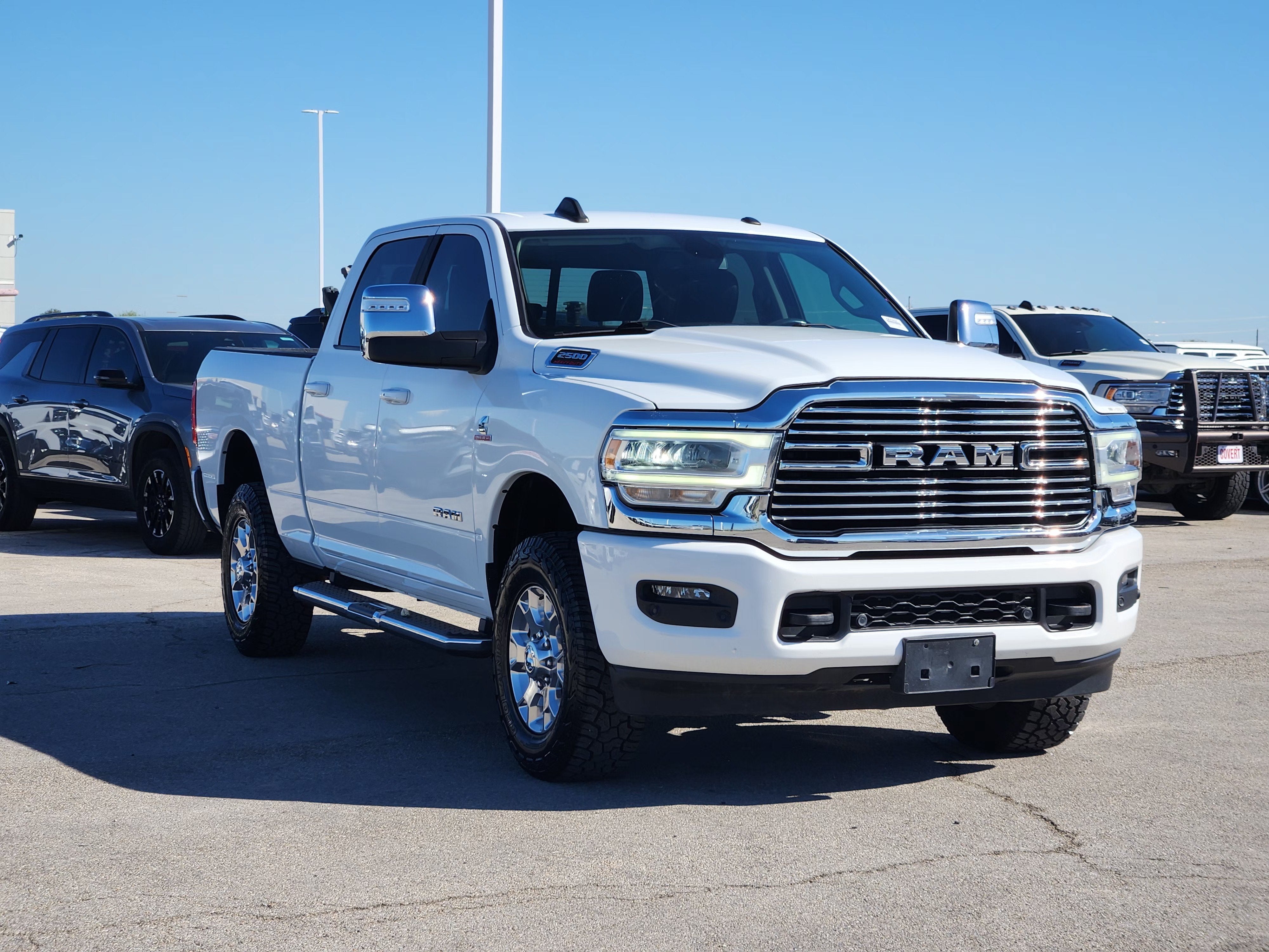 2023 RAM 2500 Laramie Crew Cab 4x4 6'4" Box