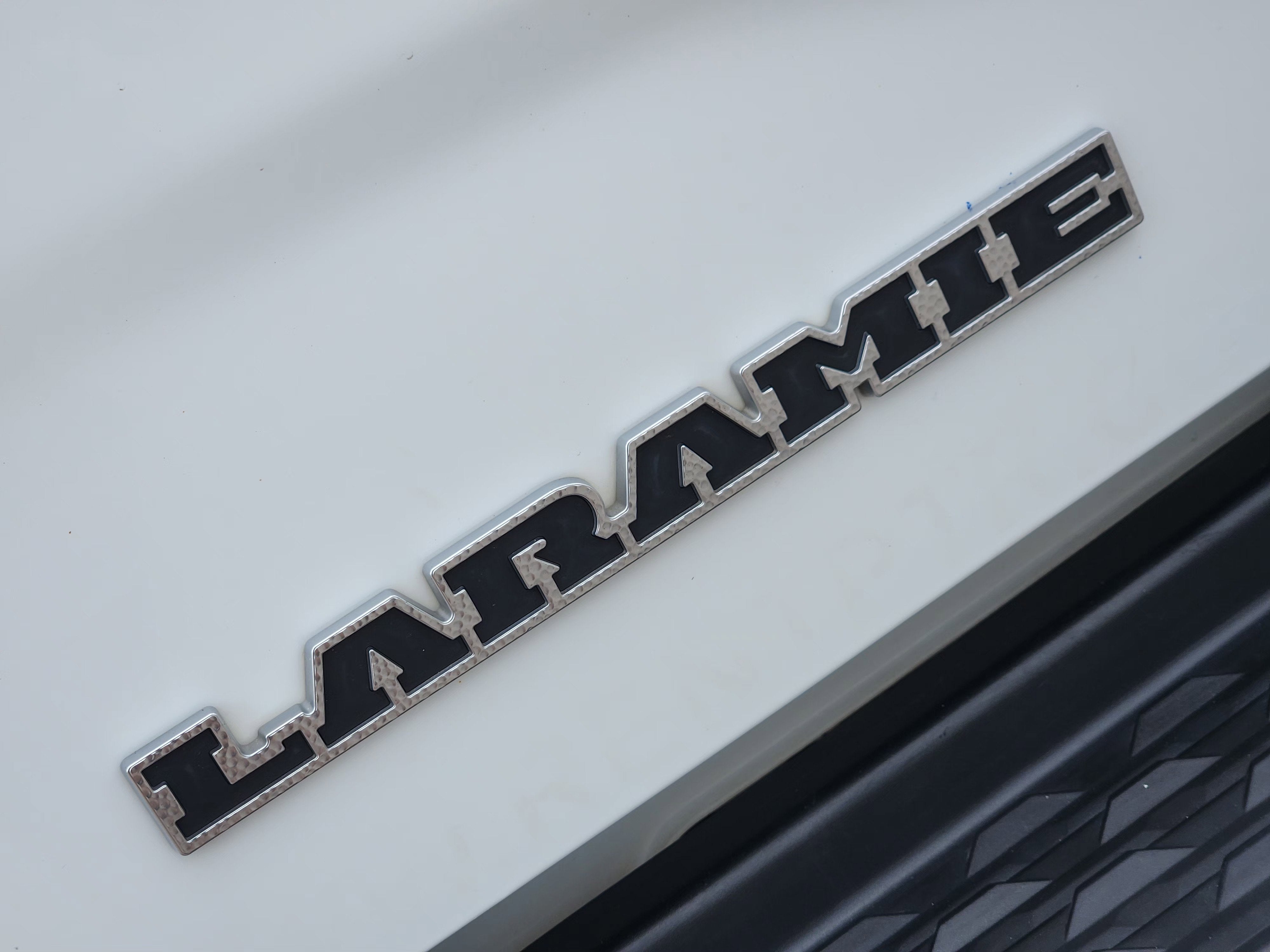 2023 RAM 2500 Laramie Crew Cab 4x4 6'4" Box