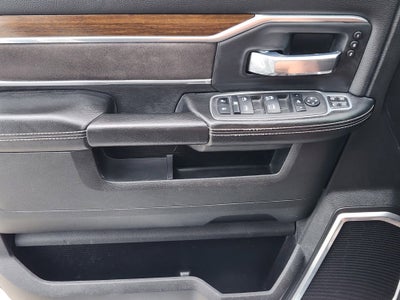 2023 RAM 2500 Laramie Crew Cab 4x4 6'4" Box