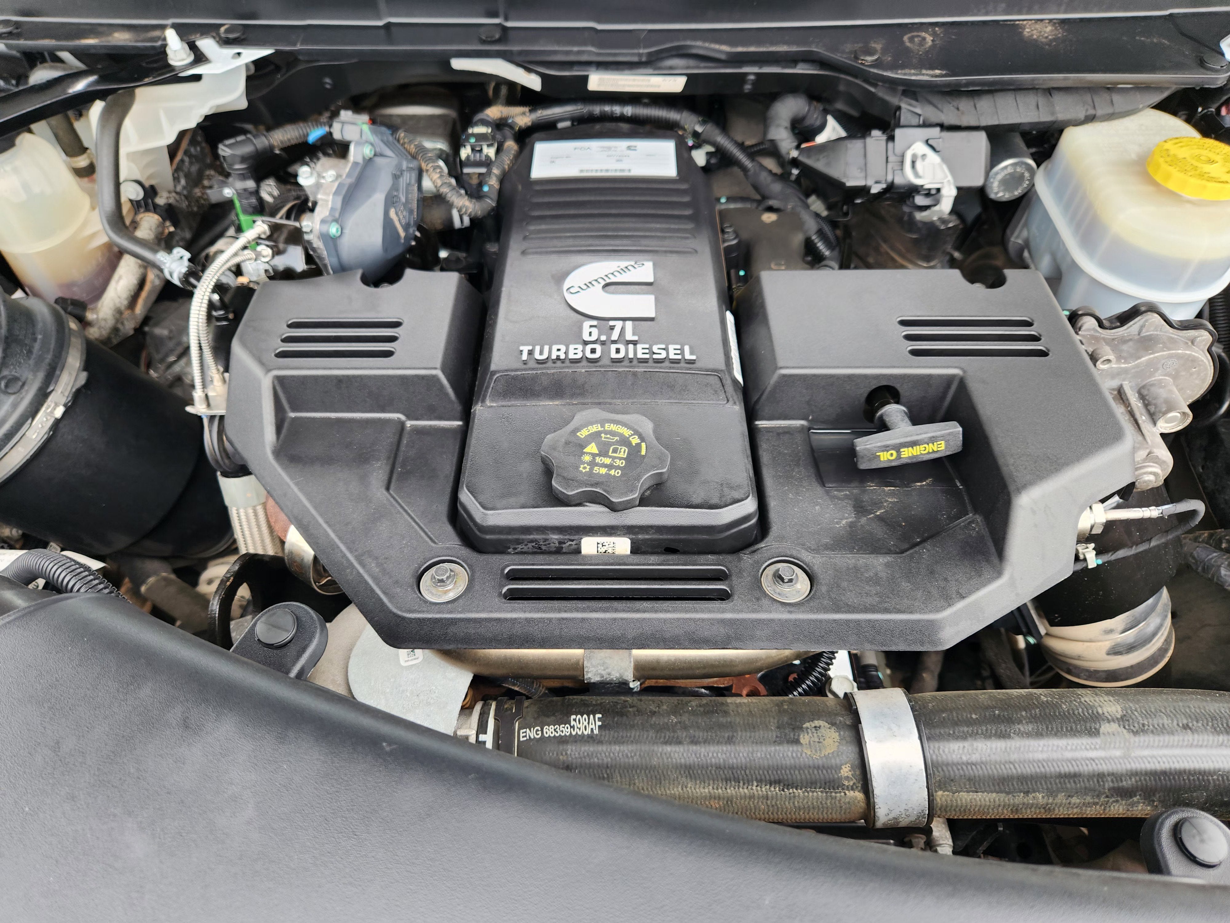 2023 RAM 2500 Laramie Crew Cab 4x4 6'4" Box