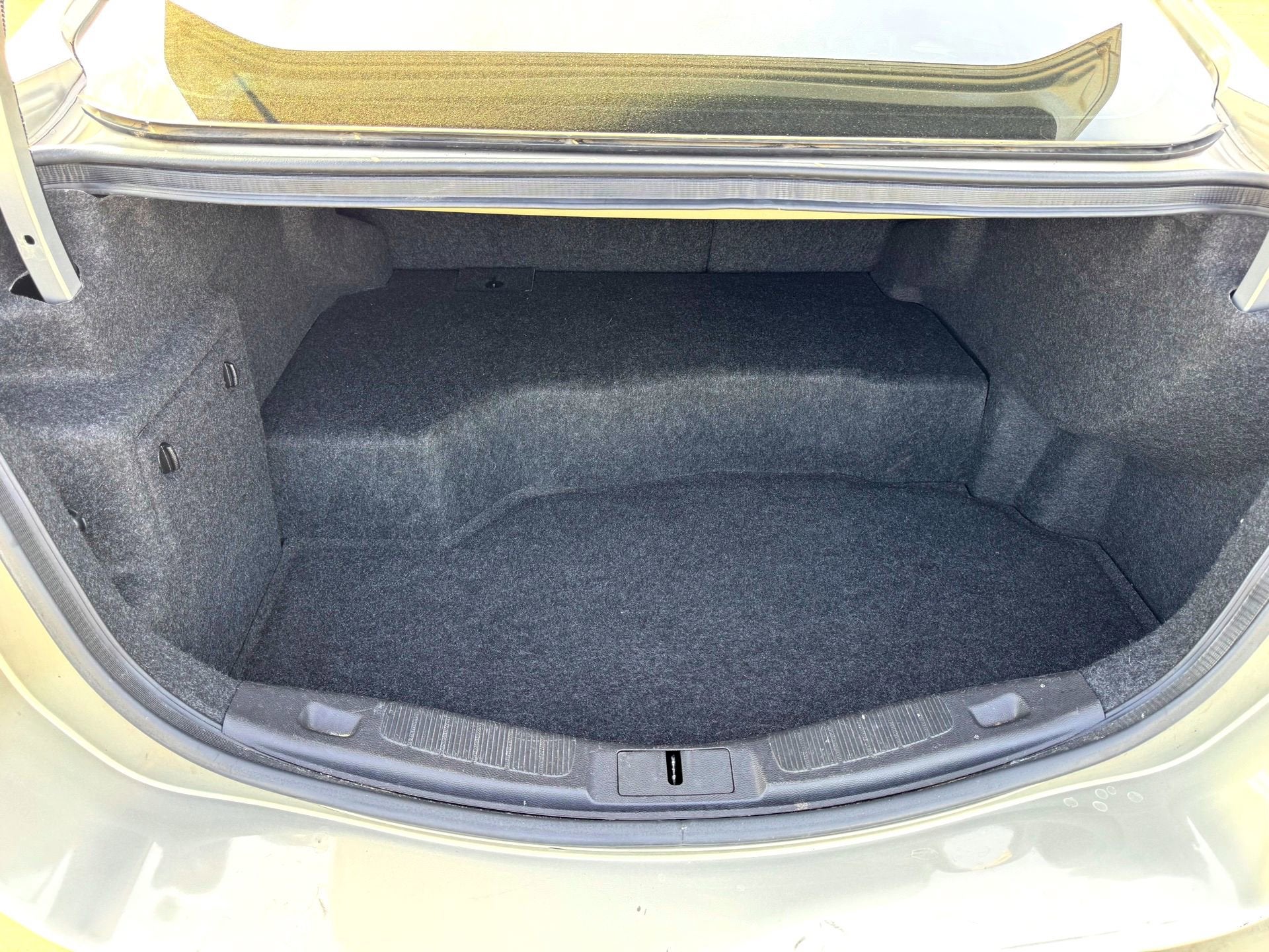 2016 Ford Fusion S Hybrid