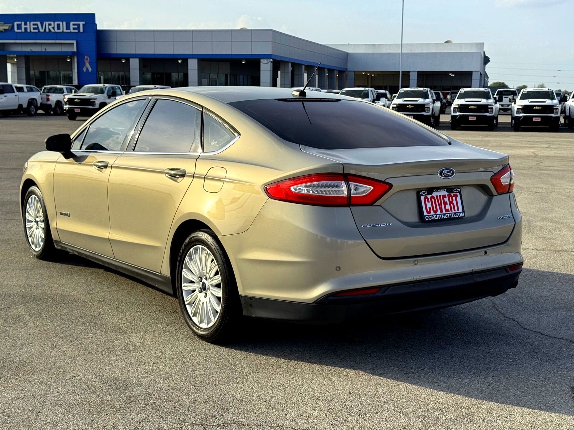 2016 Ford Fusion S Hybrid